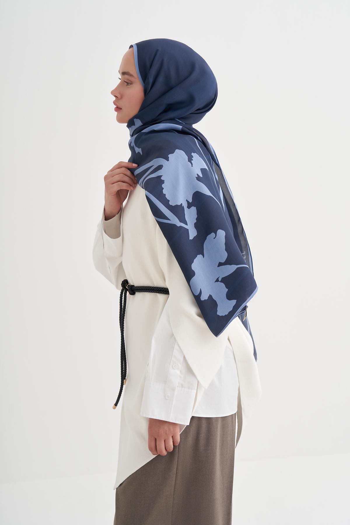 Vera Monogram Floş Şal Koyu Lacivert