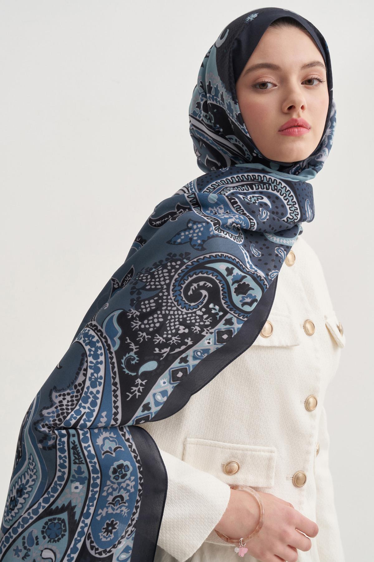 Liora Lacivert Nilla Pamuklu Şal