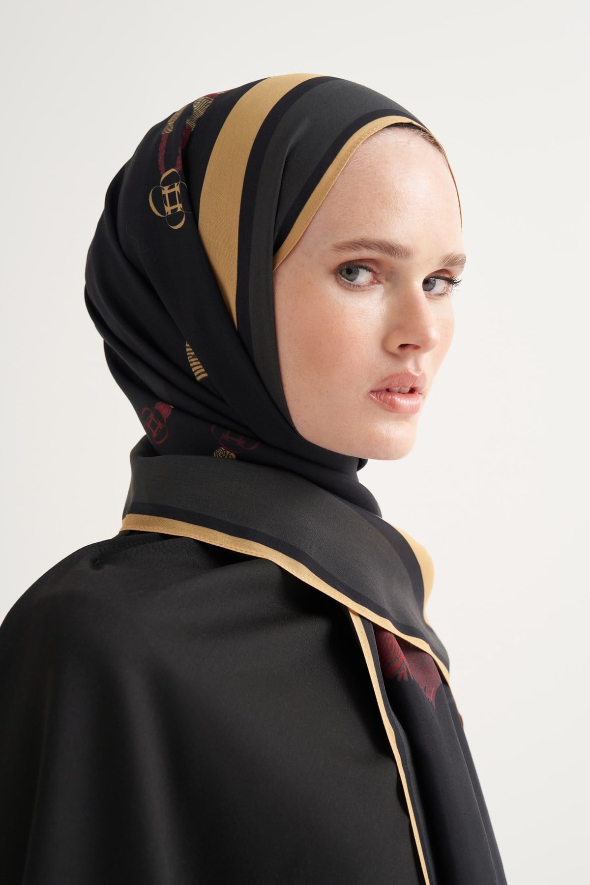 Tassel Floş Şal Siyah