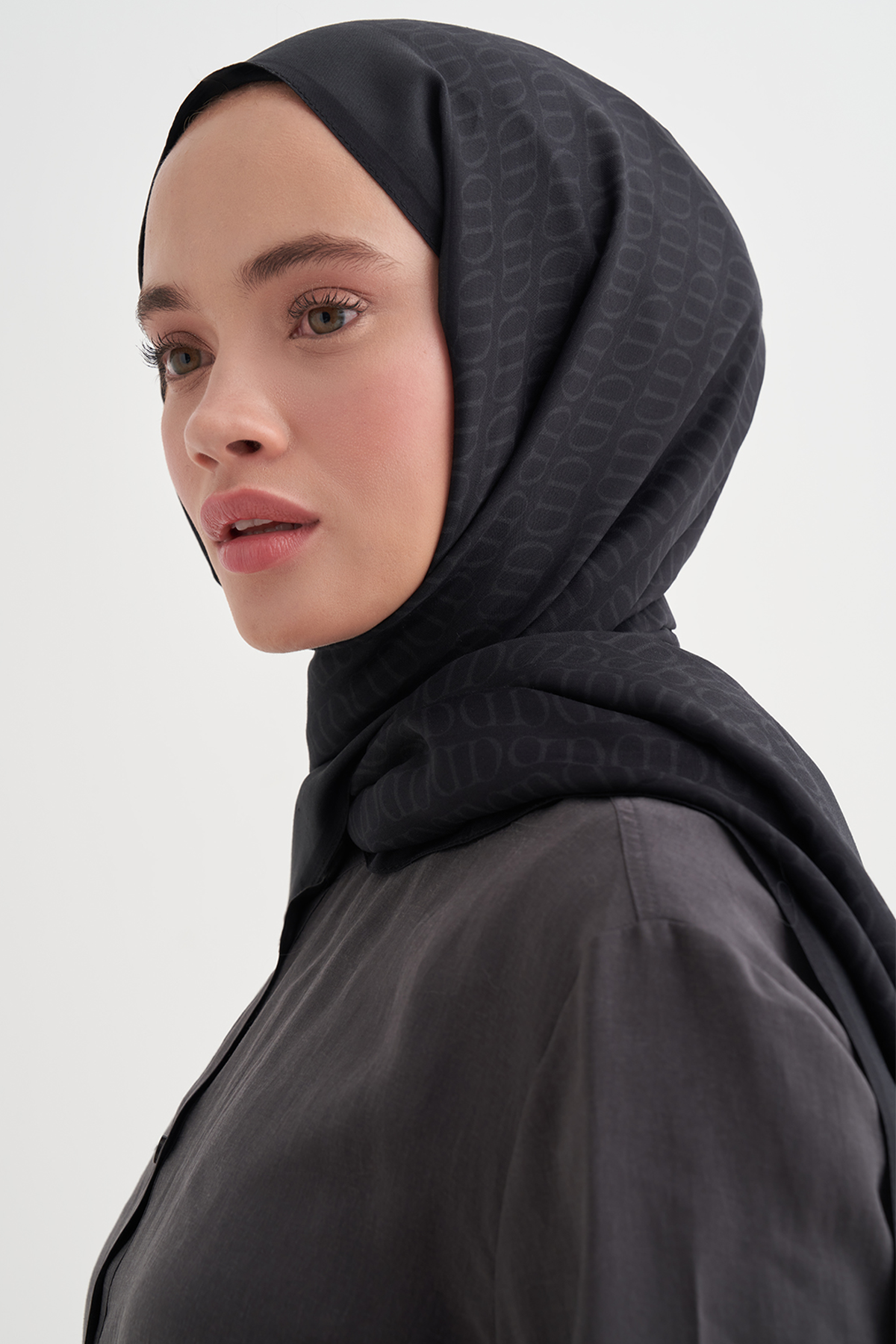 Vector Monogram Floş Şal Siyah