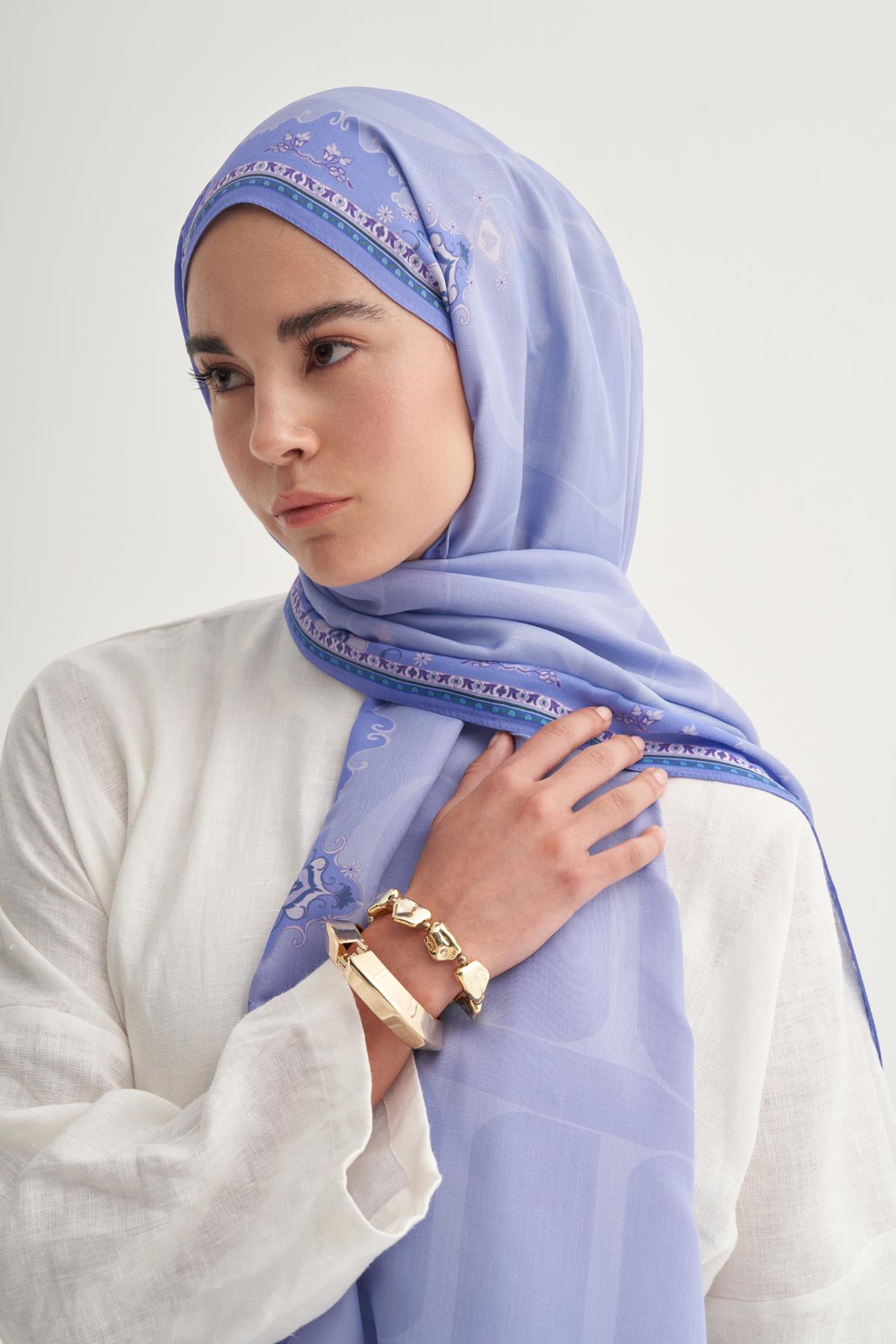 Luxe Çiçekli Monogram Floş Şal Lila