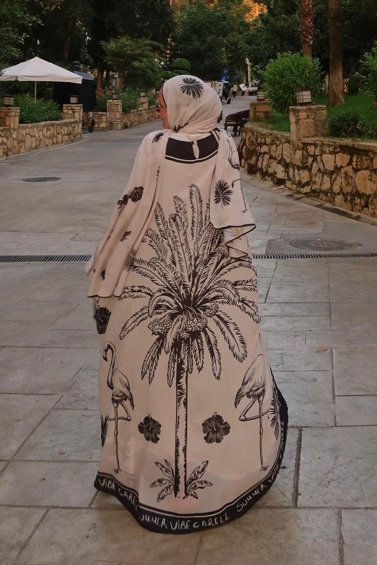 Feyza Hakyemezin Tercihi Noir Floş Kaftan Krem