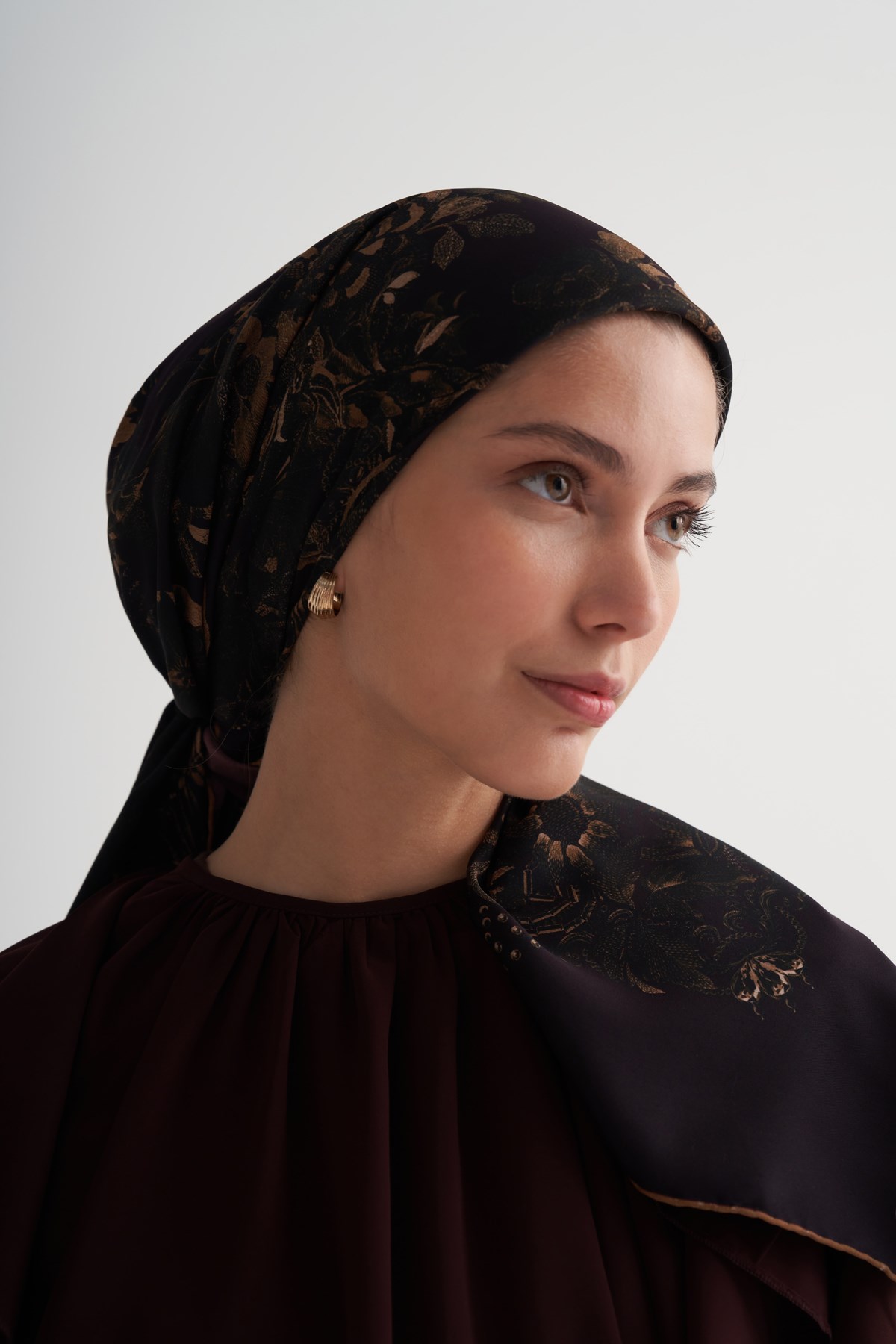 Lumea Mürdüm Twill Eşarp