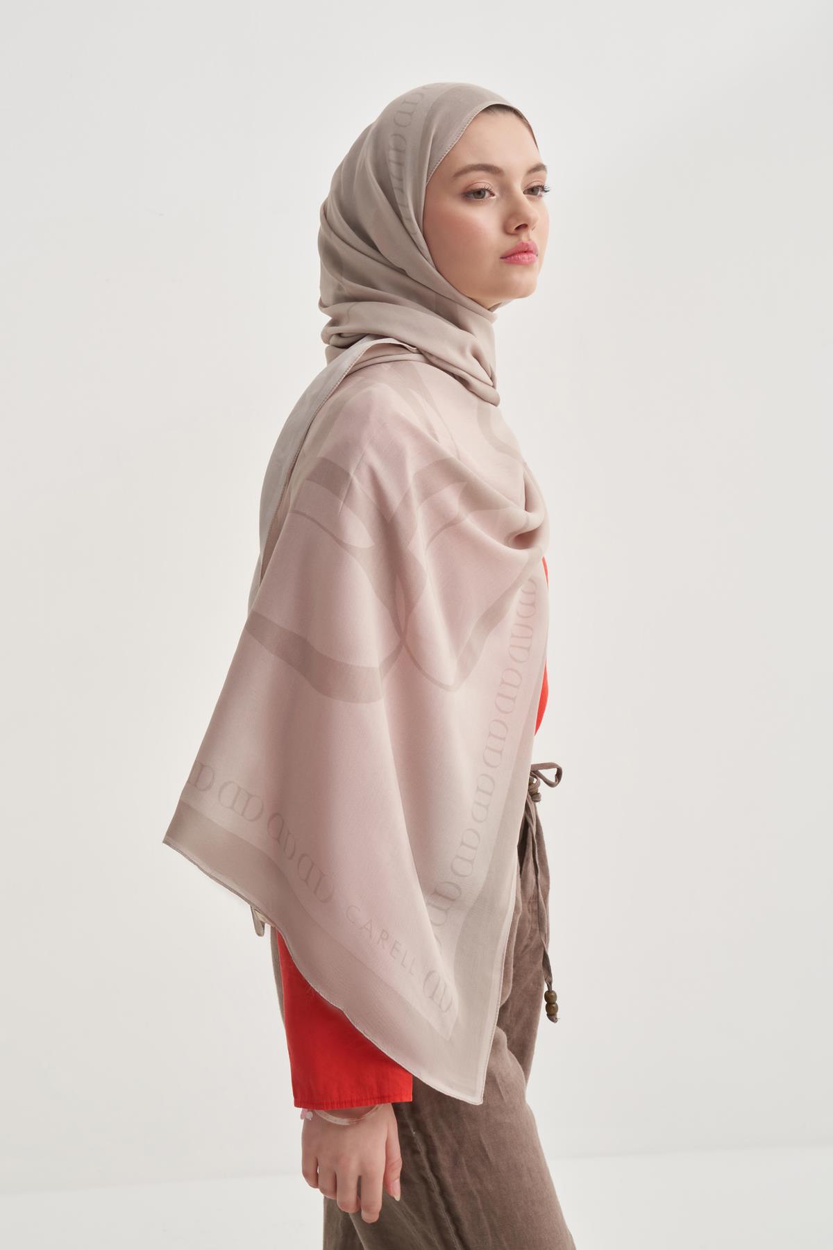 Aura Monogram Floş Şal Sütlü Kahve