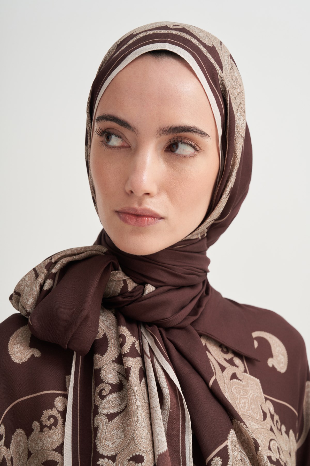 Regal Floş Şal Kahve