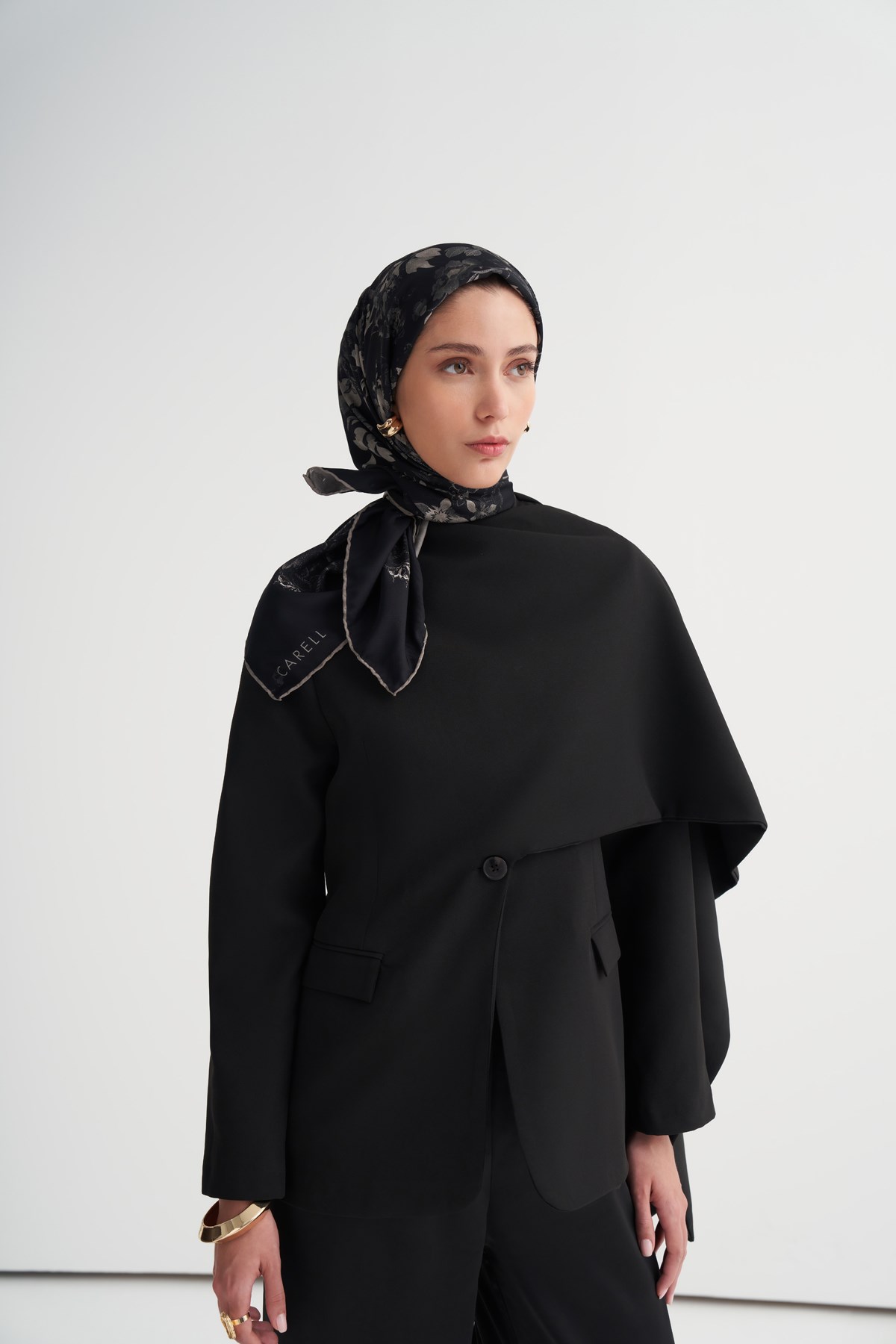Lumea Siyah Twill Eşarp