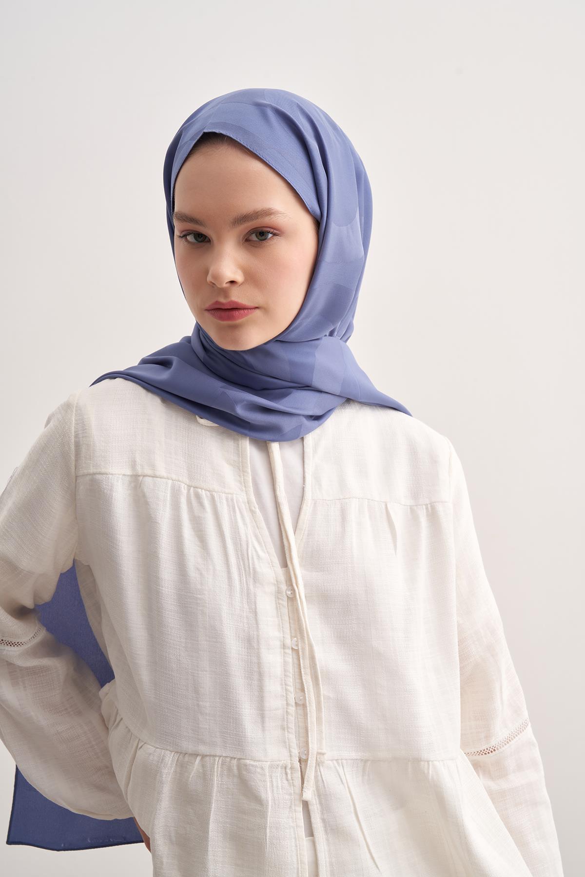 C Desen Monogram Pamuk İpek Şal Kot Mavi