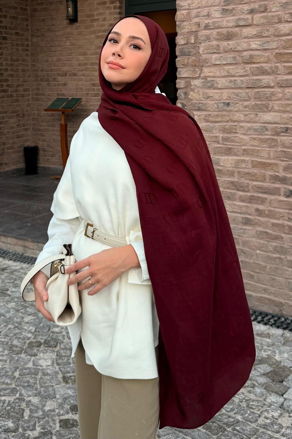 Feyzanın Tercihi Monogram Desen Liora Pamuk Şal Bordo