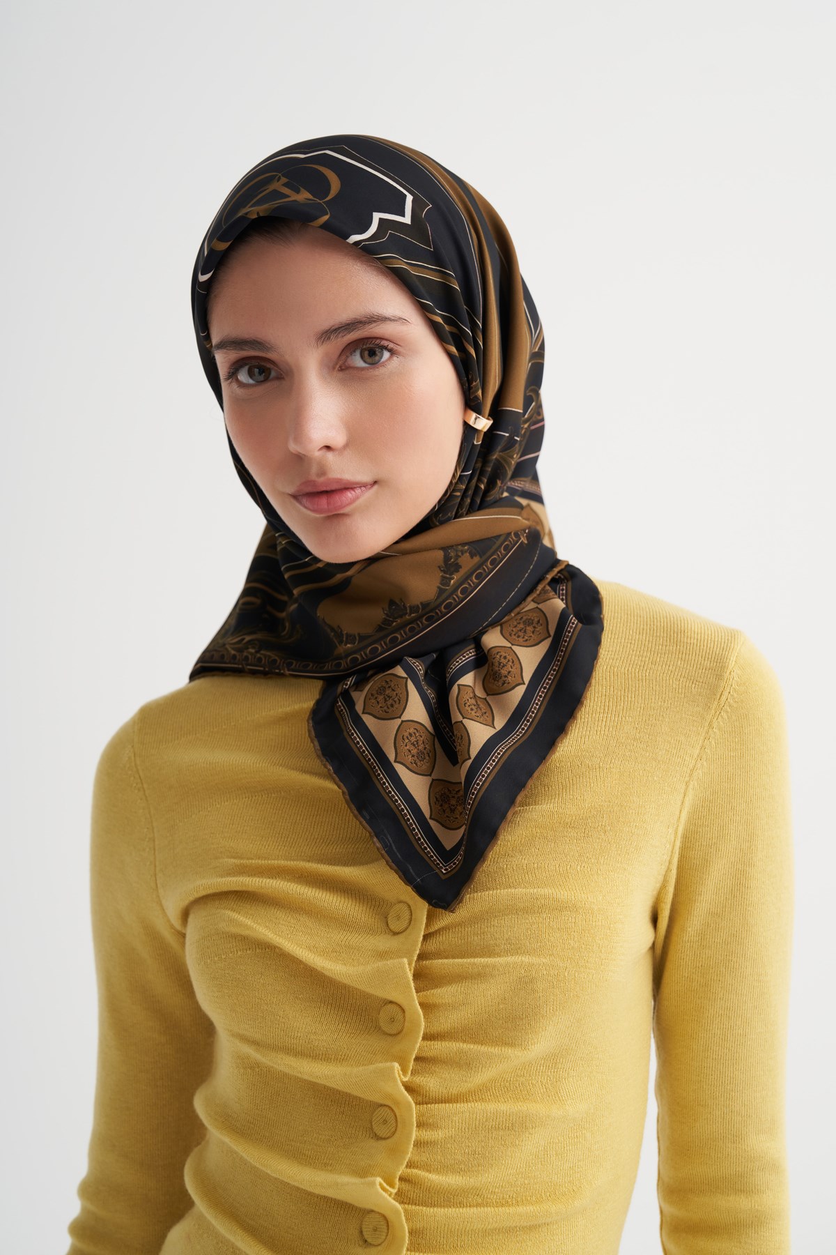 İmperial Siyah Twill Eşarp