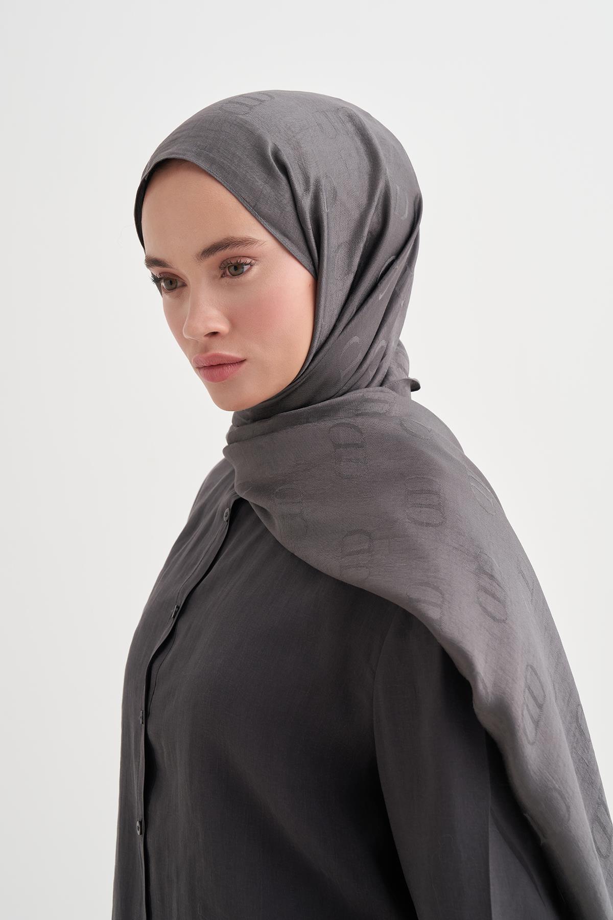 Monogram Desen Liora Pamuk Şal Antrasit