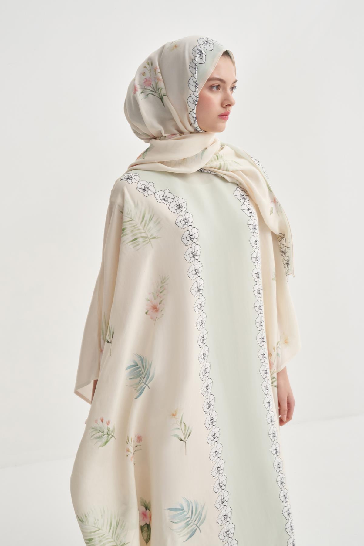 Rosmina Krem Monogram Floş Şal