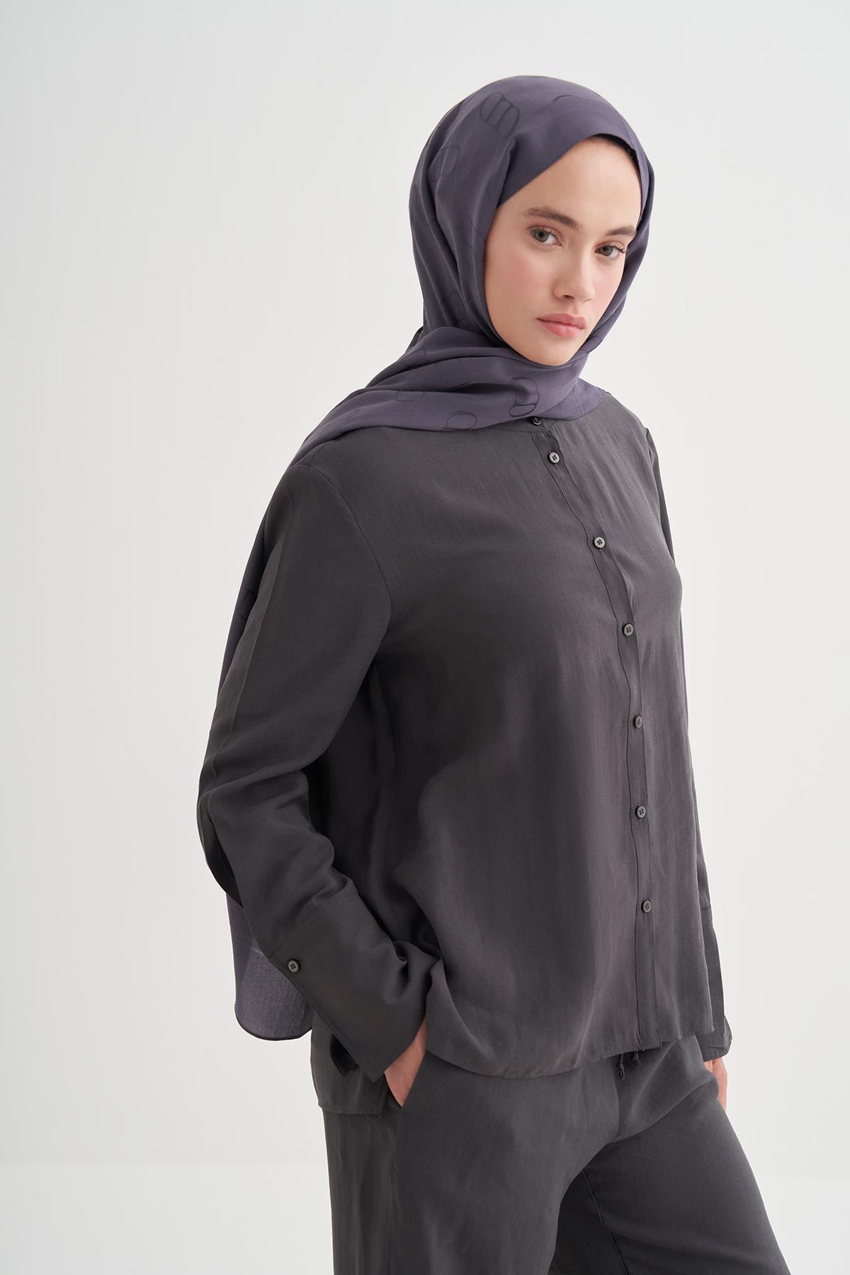 Monogram Desen Liora Pamuk Şal Füme