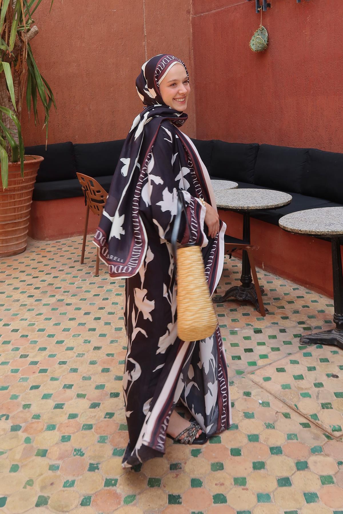 Rana Cesurun Tercihi Azelina Siyah Floş Abaya