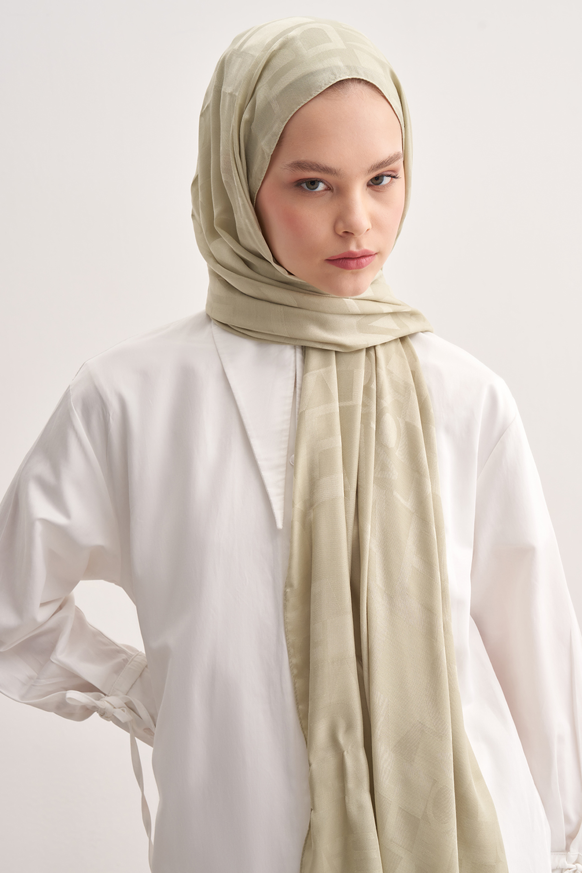 Yazı Desen Jakar İtalyan İpekli Şal Soft Yeşil