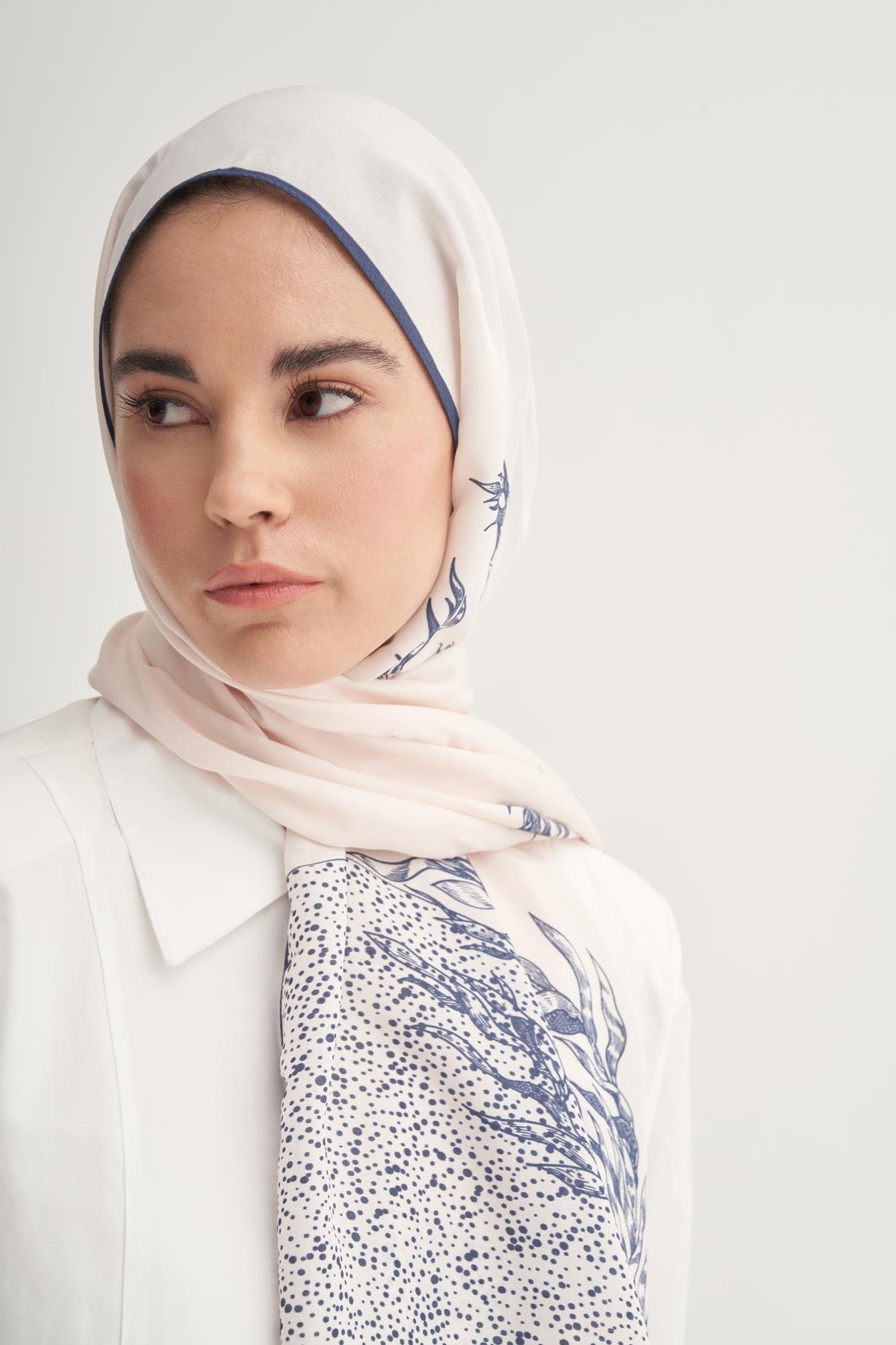 Navy Monogram Floş Şal Krem