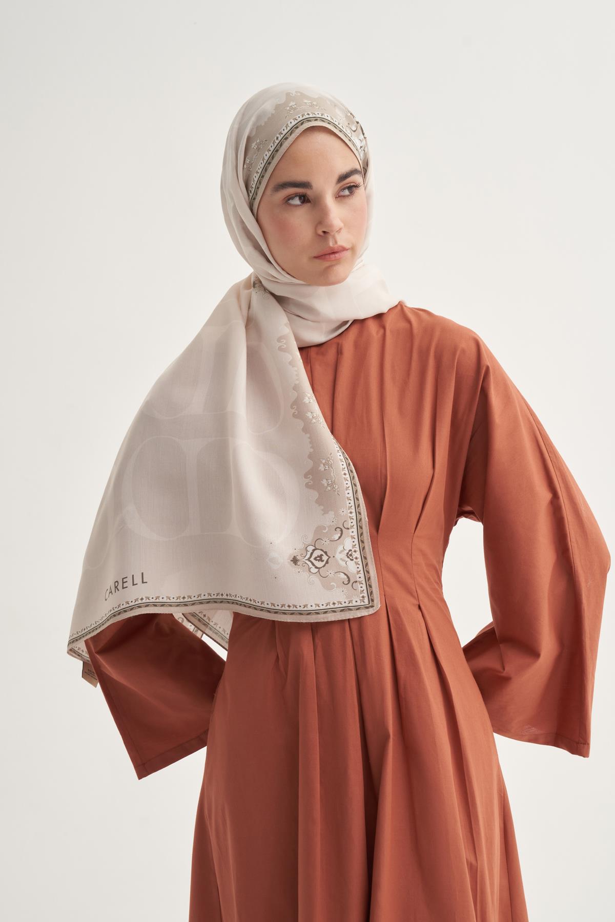 Luxe Çiçekli Monogram Floş Şal Bej