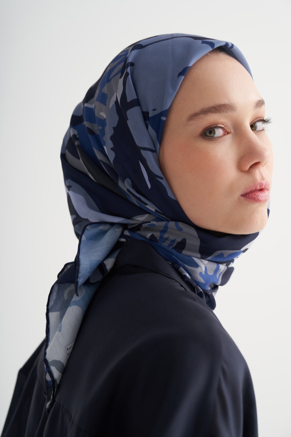 Lumina Soft Eşarp Mavi