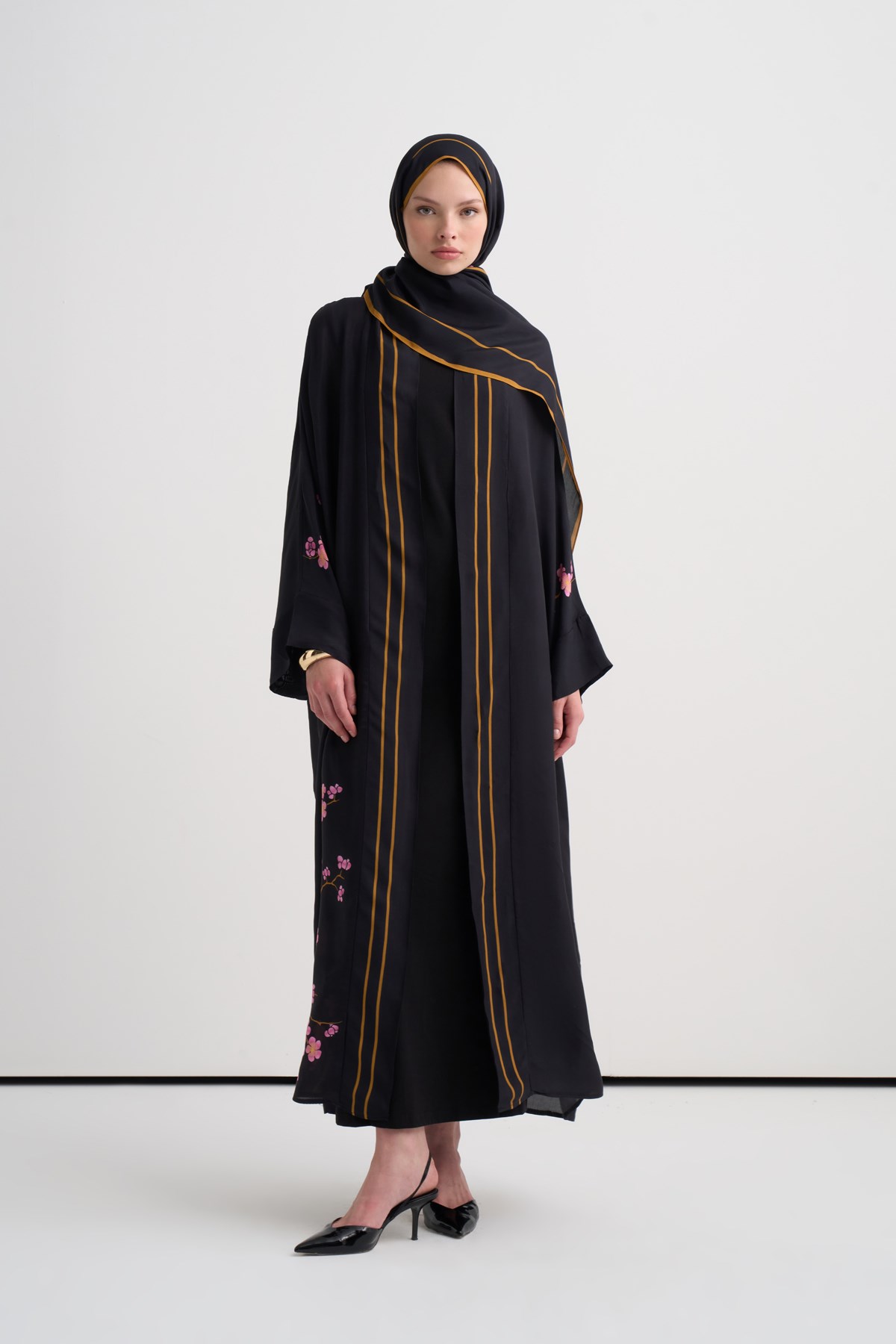Bloomera Floş Abaya Siyah