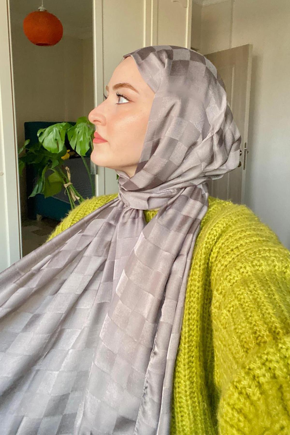 Ahyabenin Tercihi Dama Jakar İtalyan İpekli Şal Küllü Gri