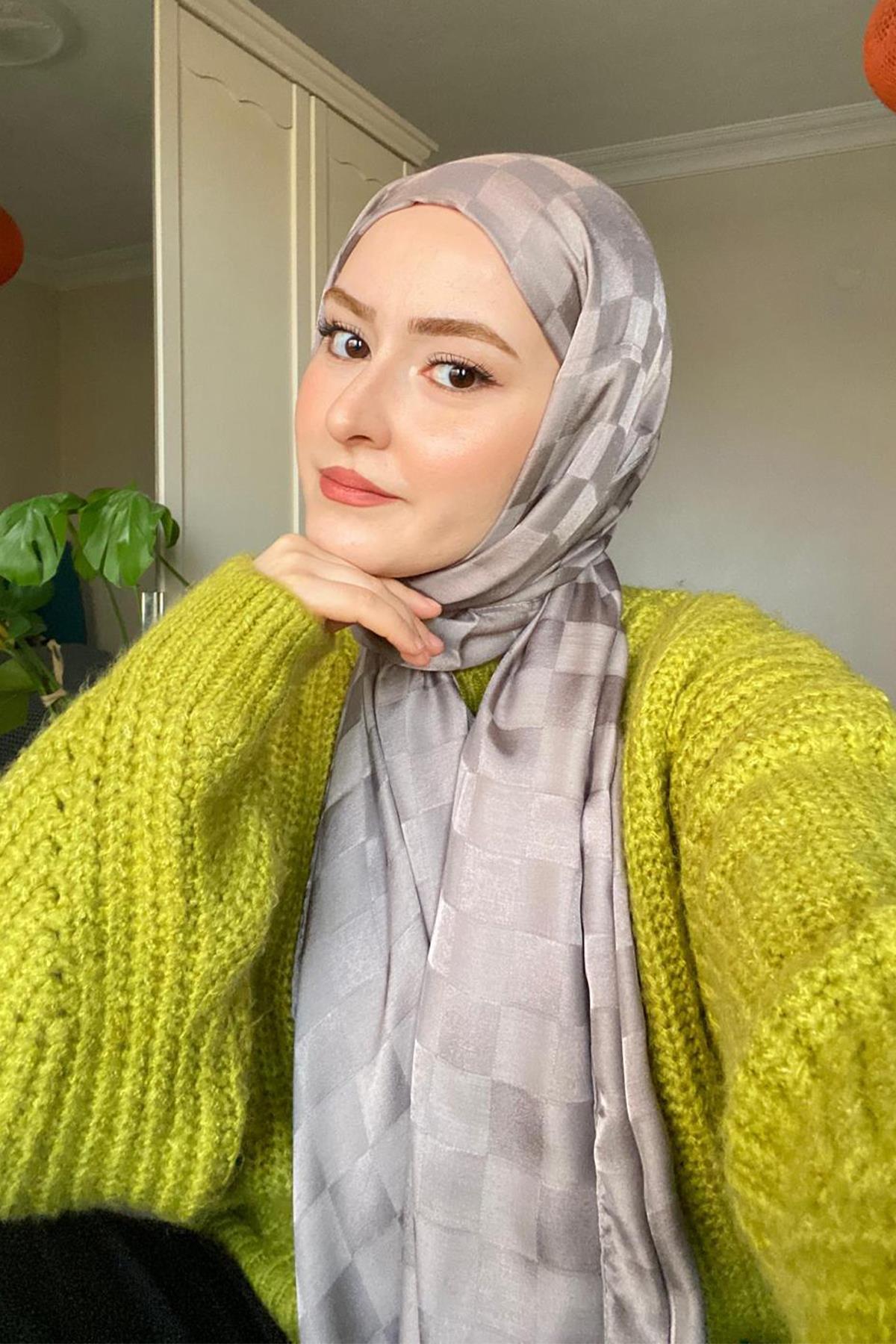 Ahyabenin Tercihi Dama Jakar İtalyan İpekli Şal Küllü Gri