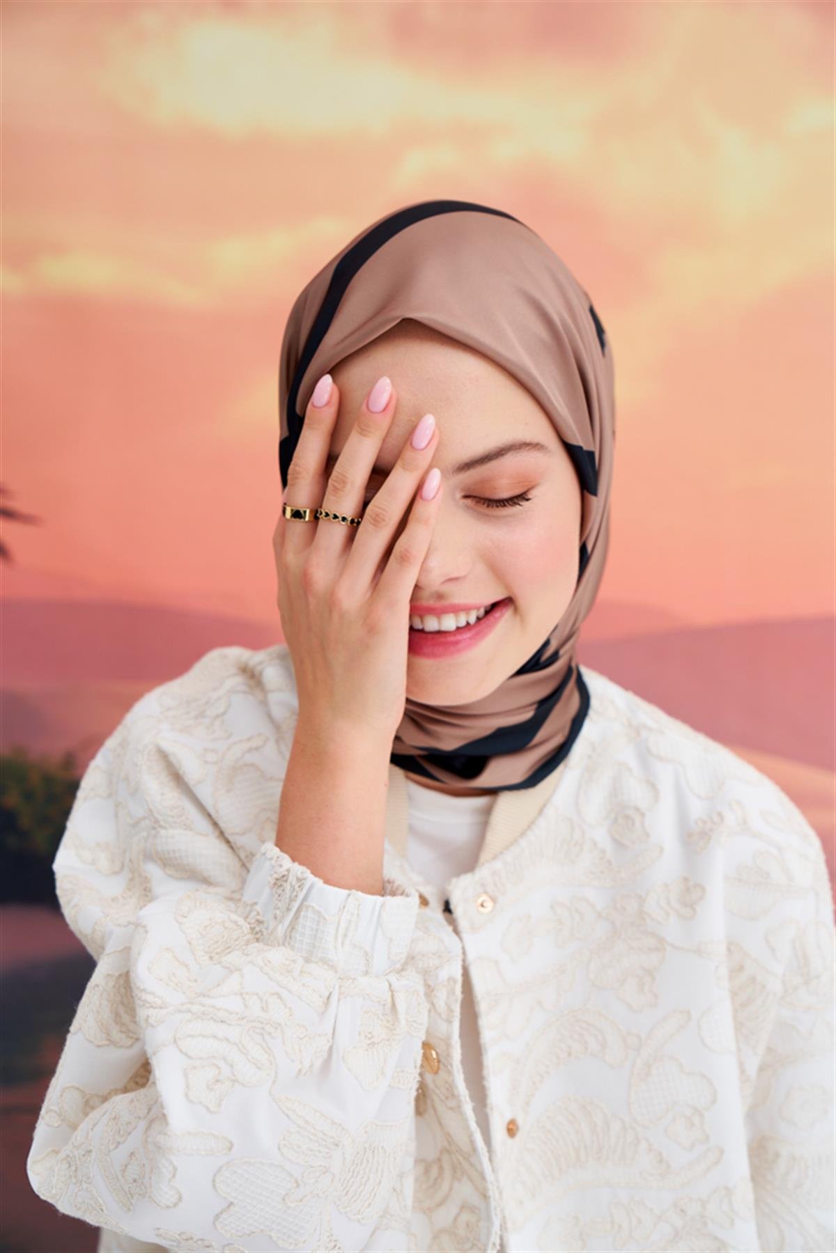 Amora Eşarp Maxsi Çizgi Desen Taba