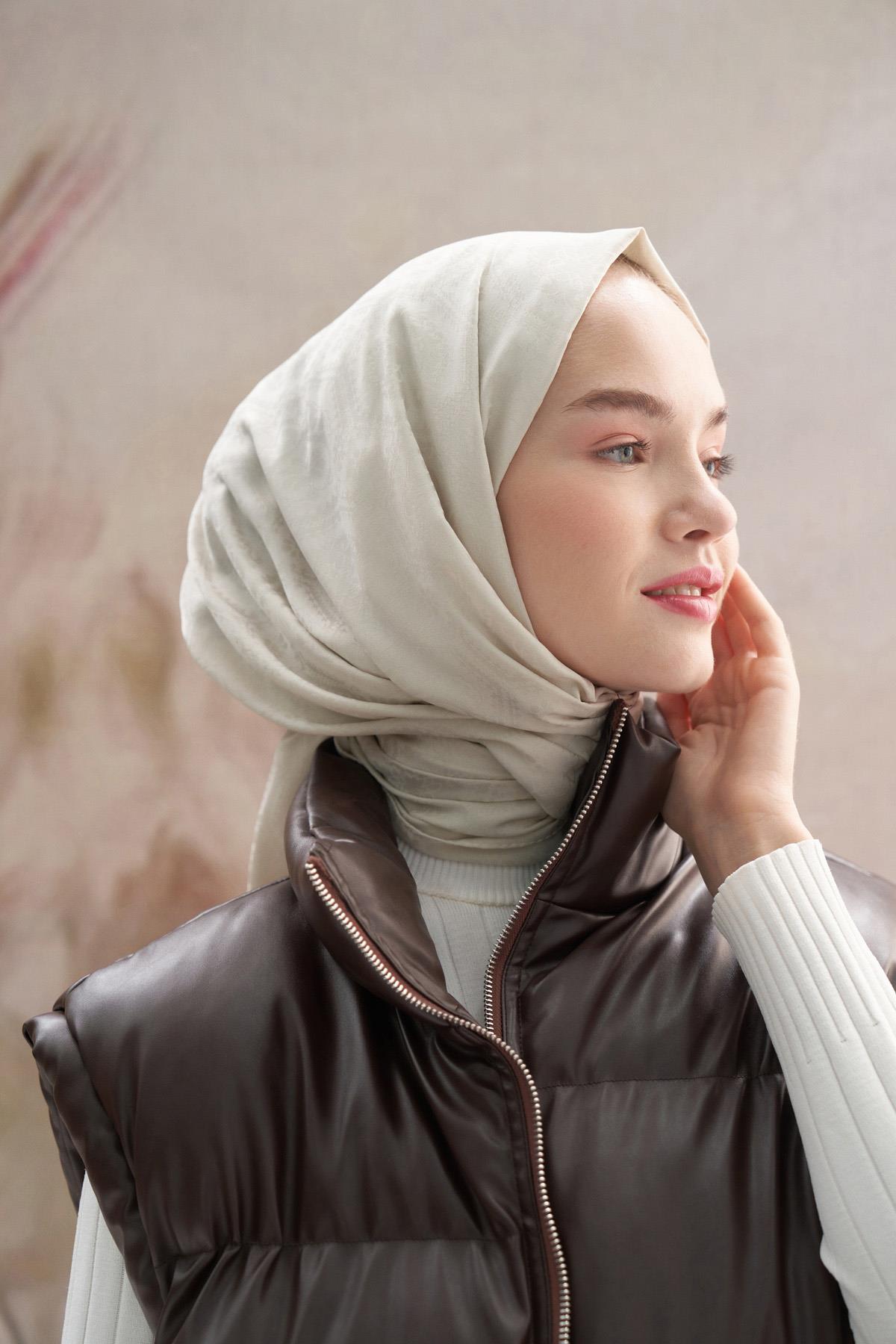 Antik Desen Pamuk İpek Şal Camel