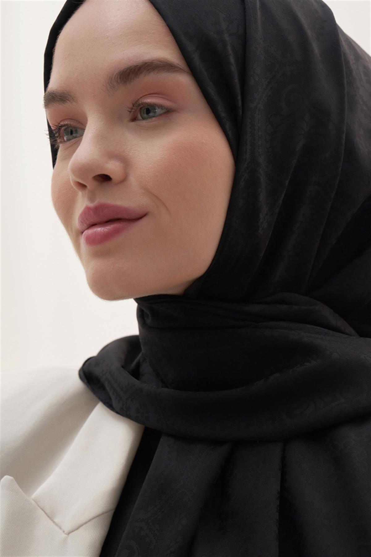 Antik Desen Pamuk İpek Şal Siyah