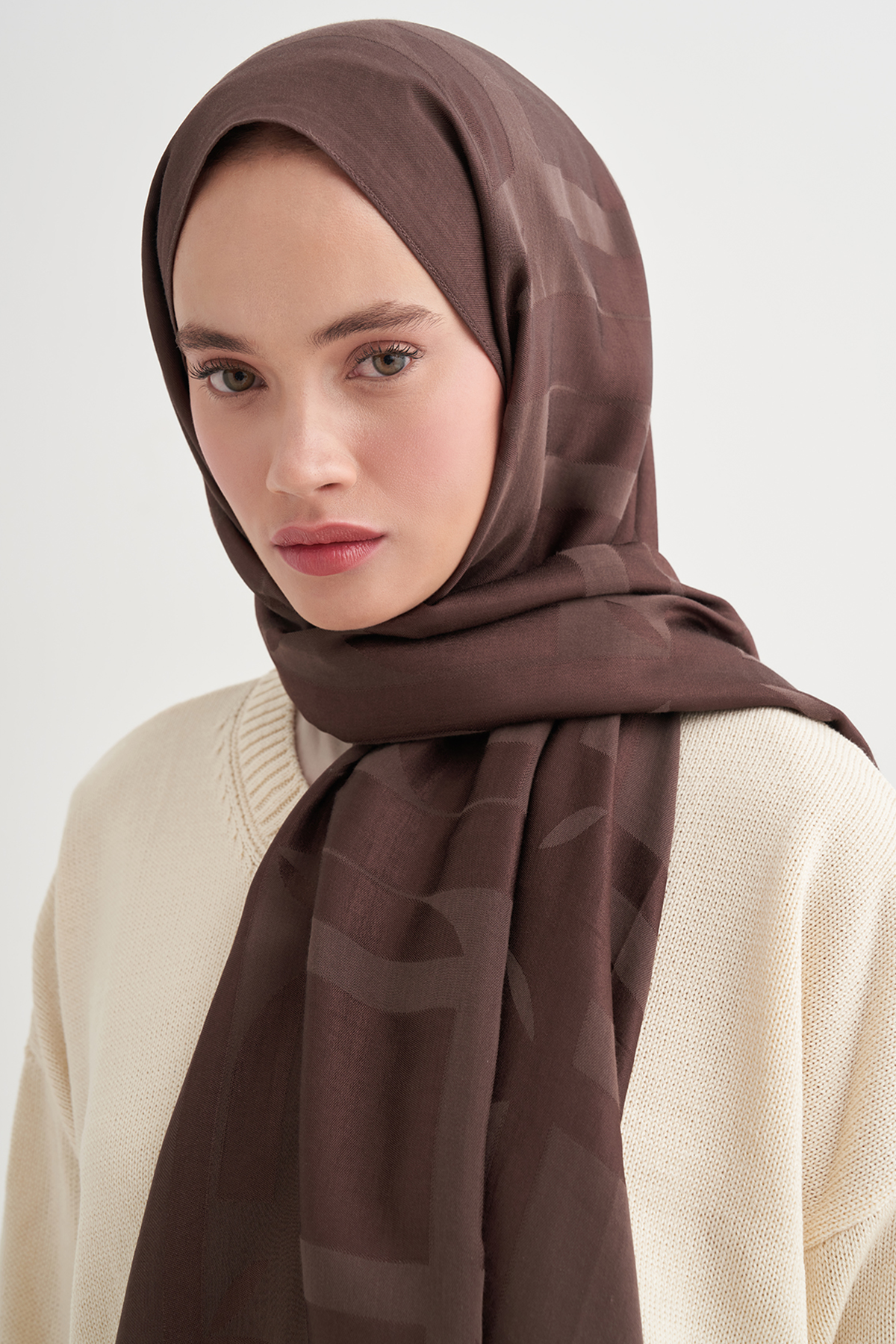 Geometrik Desen Liora Pamuk Şal Sütlü Kahve