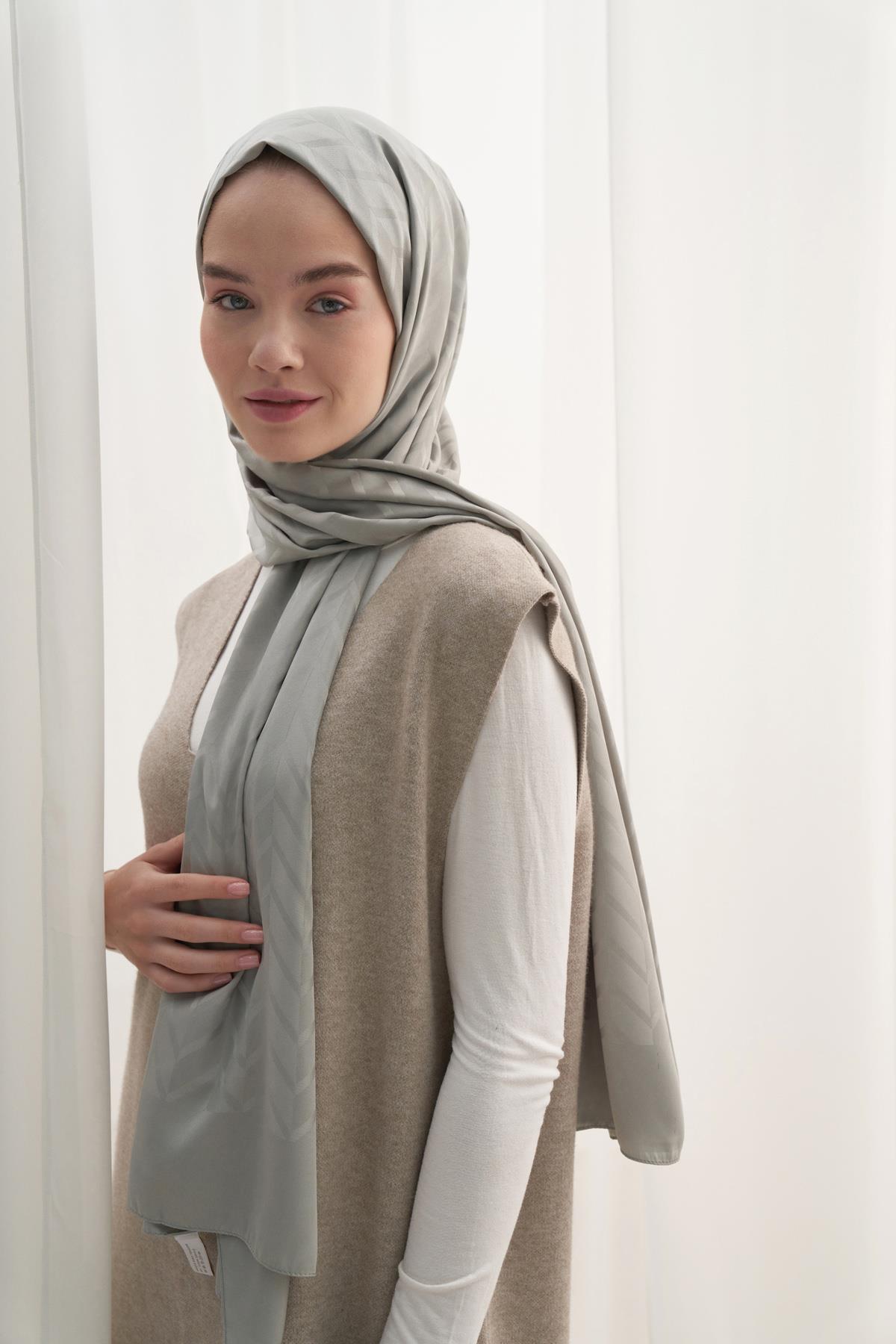 Baklava Desen Pamuk İpek Şal Açık Gri