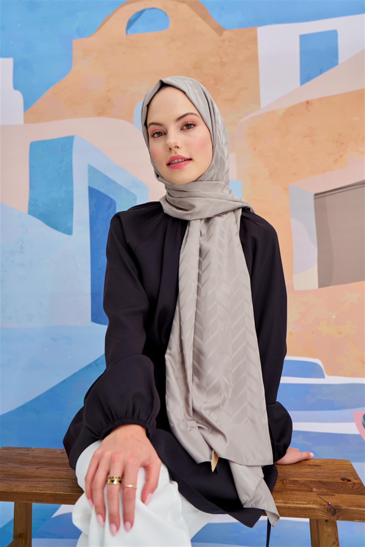 Baklava Desen Pamuk İpek Şal Füme