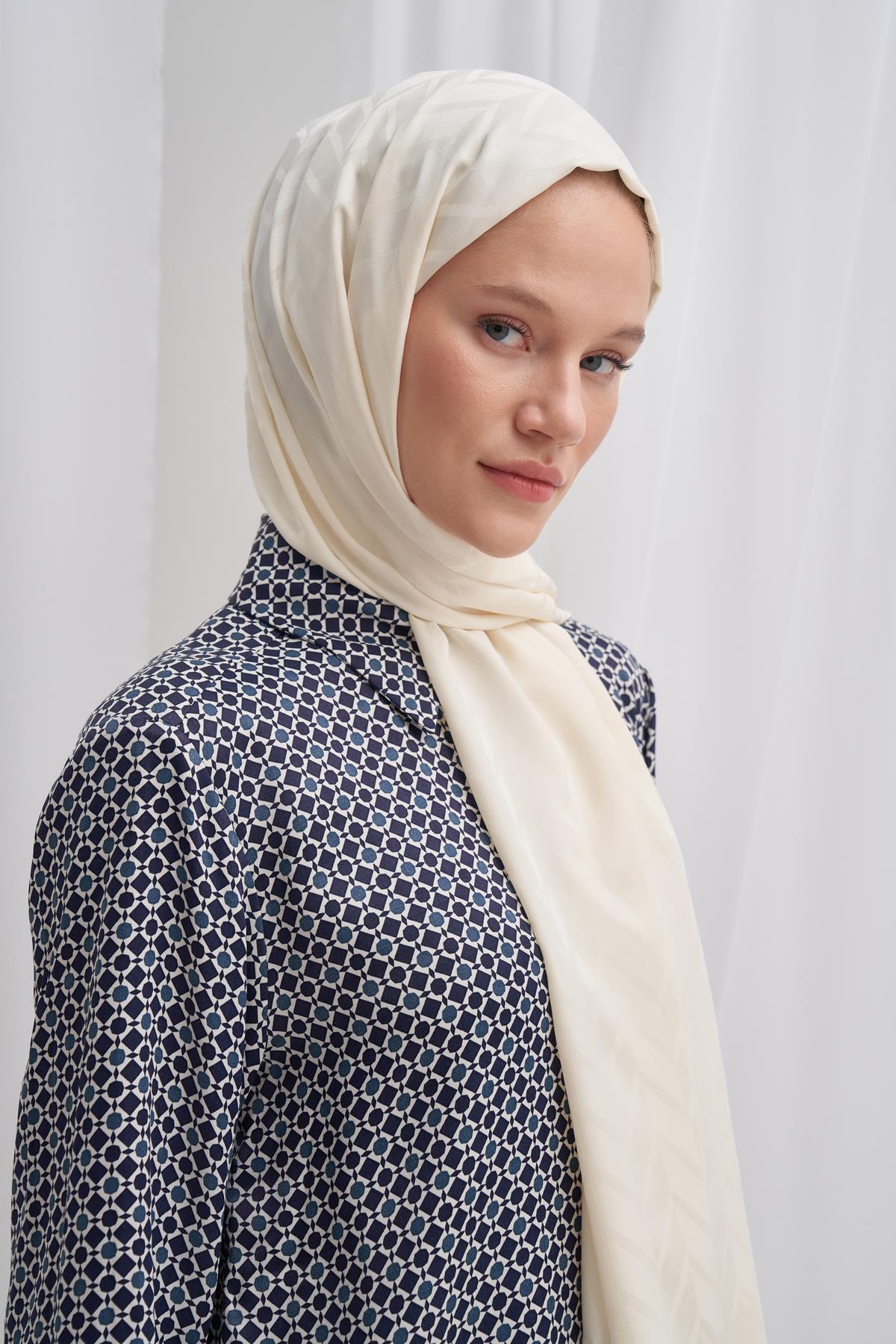 Baklava Desen Pamuk İpek Şal İnci