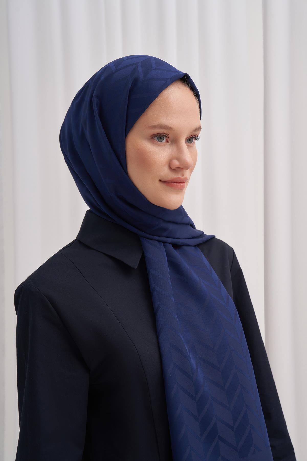 Baklava Desen Pamuk İpek Şal Koyu Lacivert