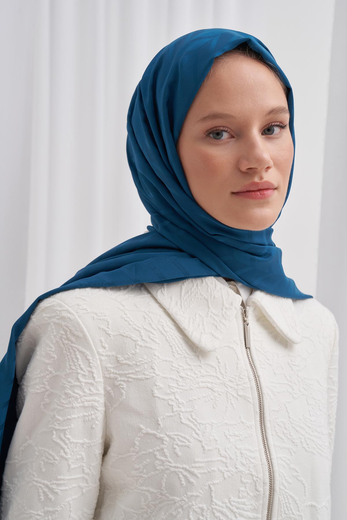 Baklava Desen Pamuk İpek Şal Petrol Mavisi