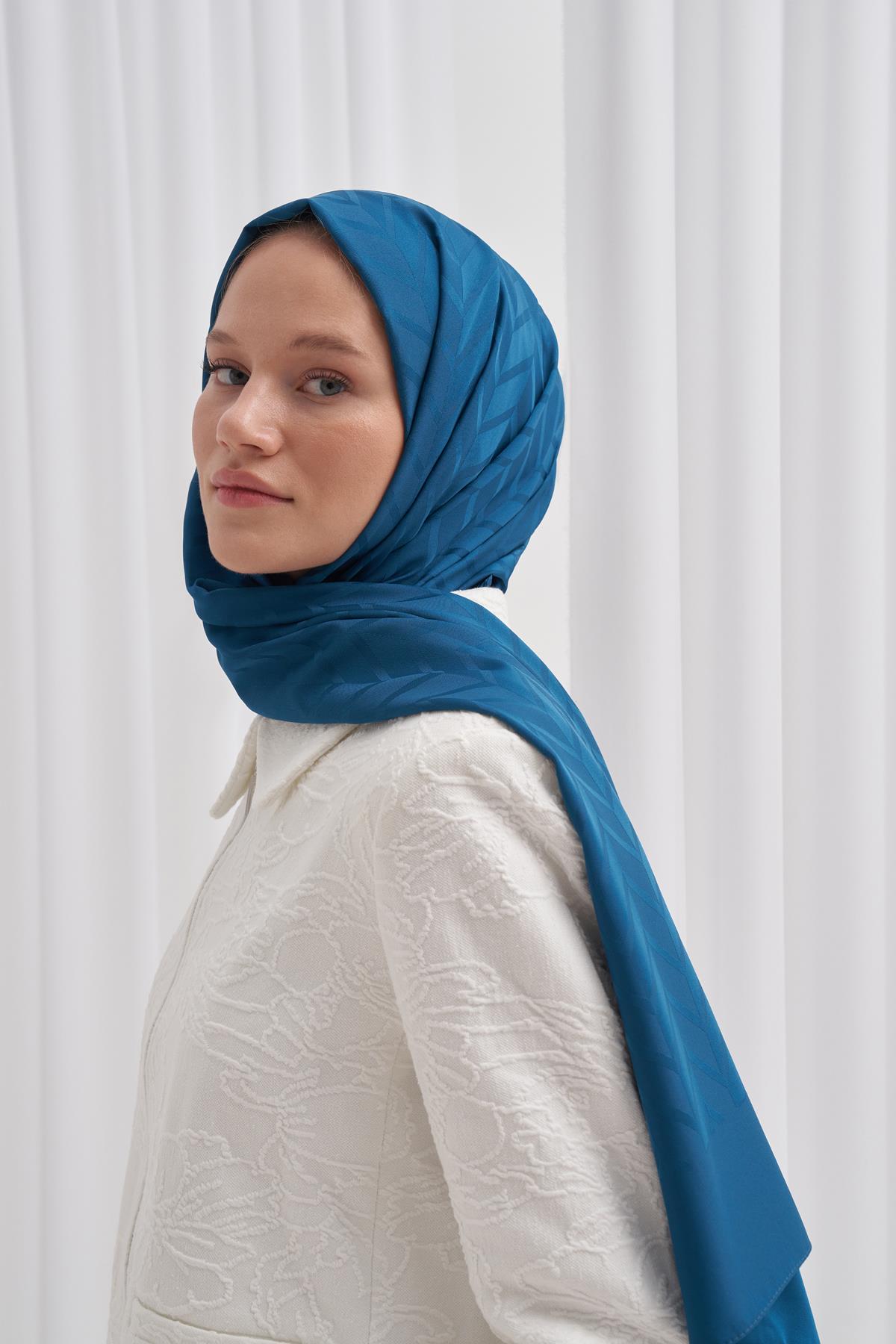 Baklava Desen Pamuk İpek Şal Petrol Mavisi