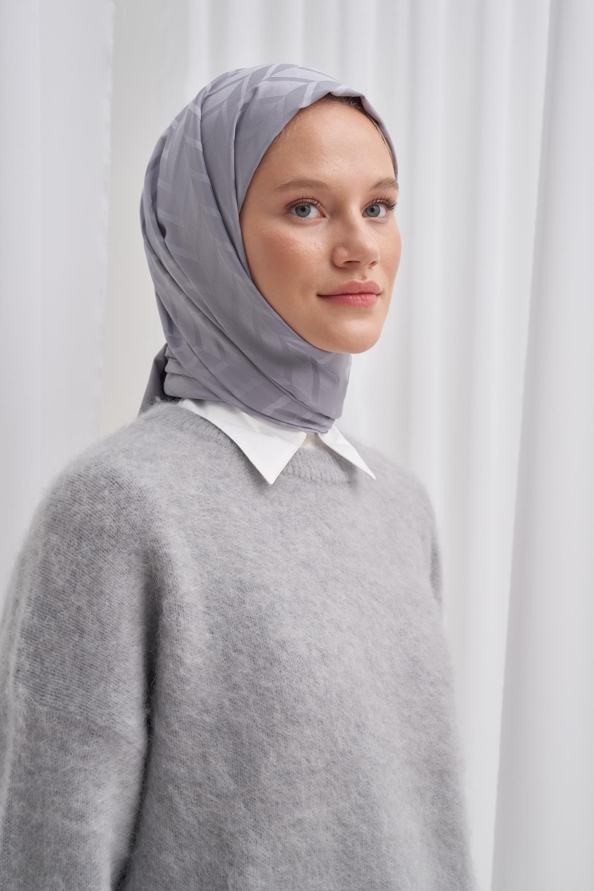 Baklava Desen Pamuk İpek Şal Silver Gri