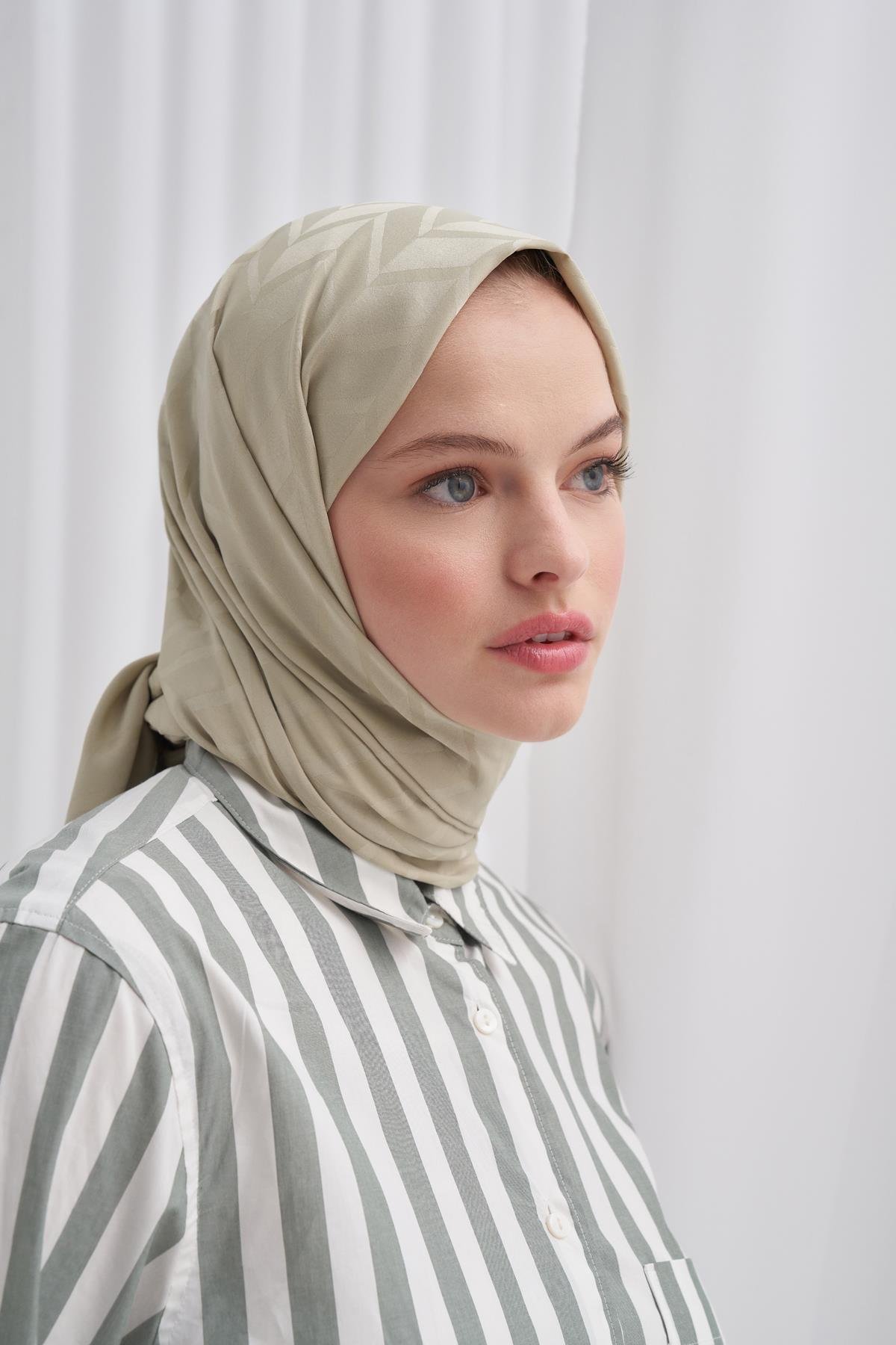 Baklava Desen Pamuk İpek Şal Soft Yeşil