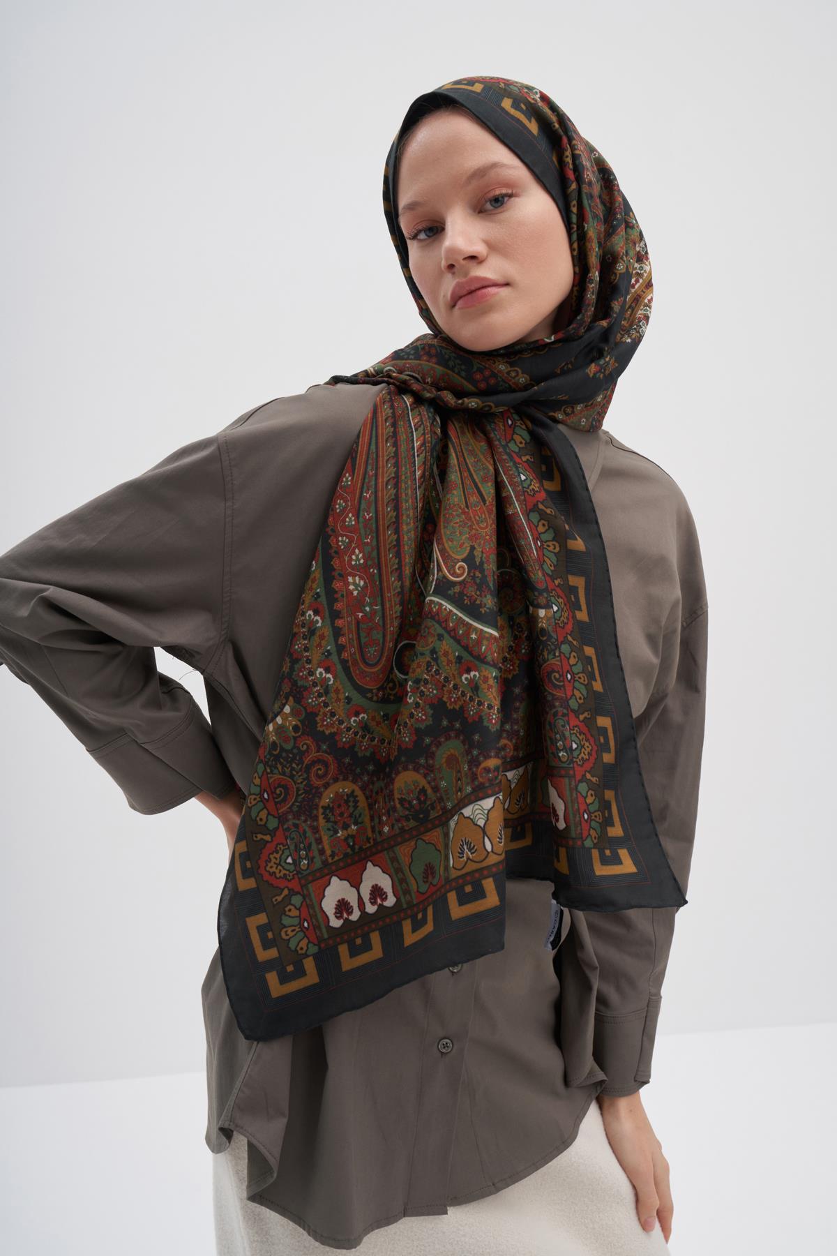 Breeze Dark Early İpek Şal