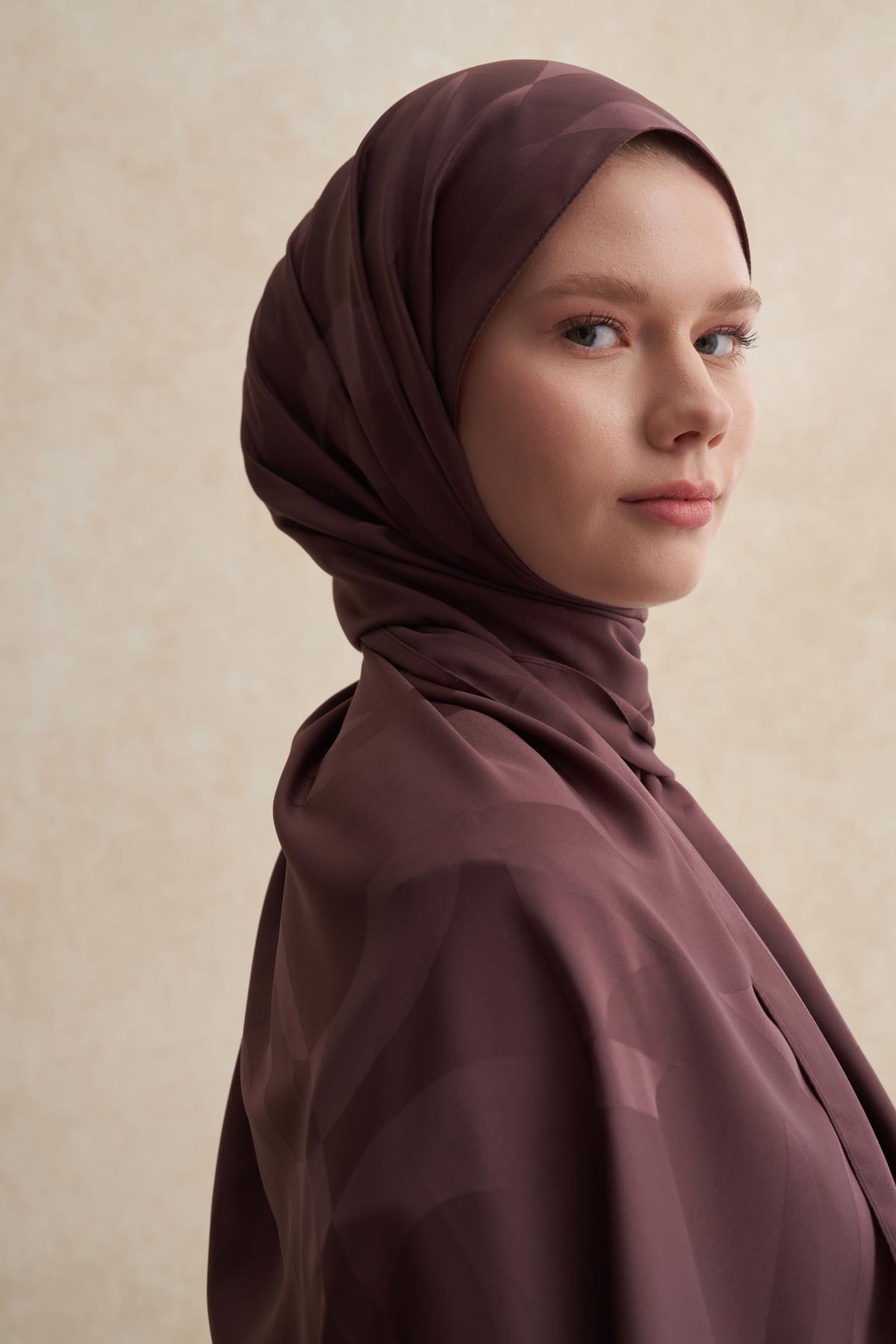 C Desen Monogram Pamuk İpek Şal Koyu Gül Kurusu