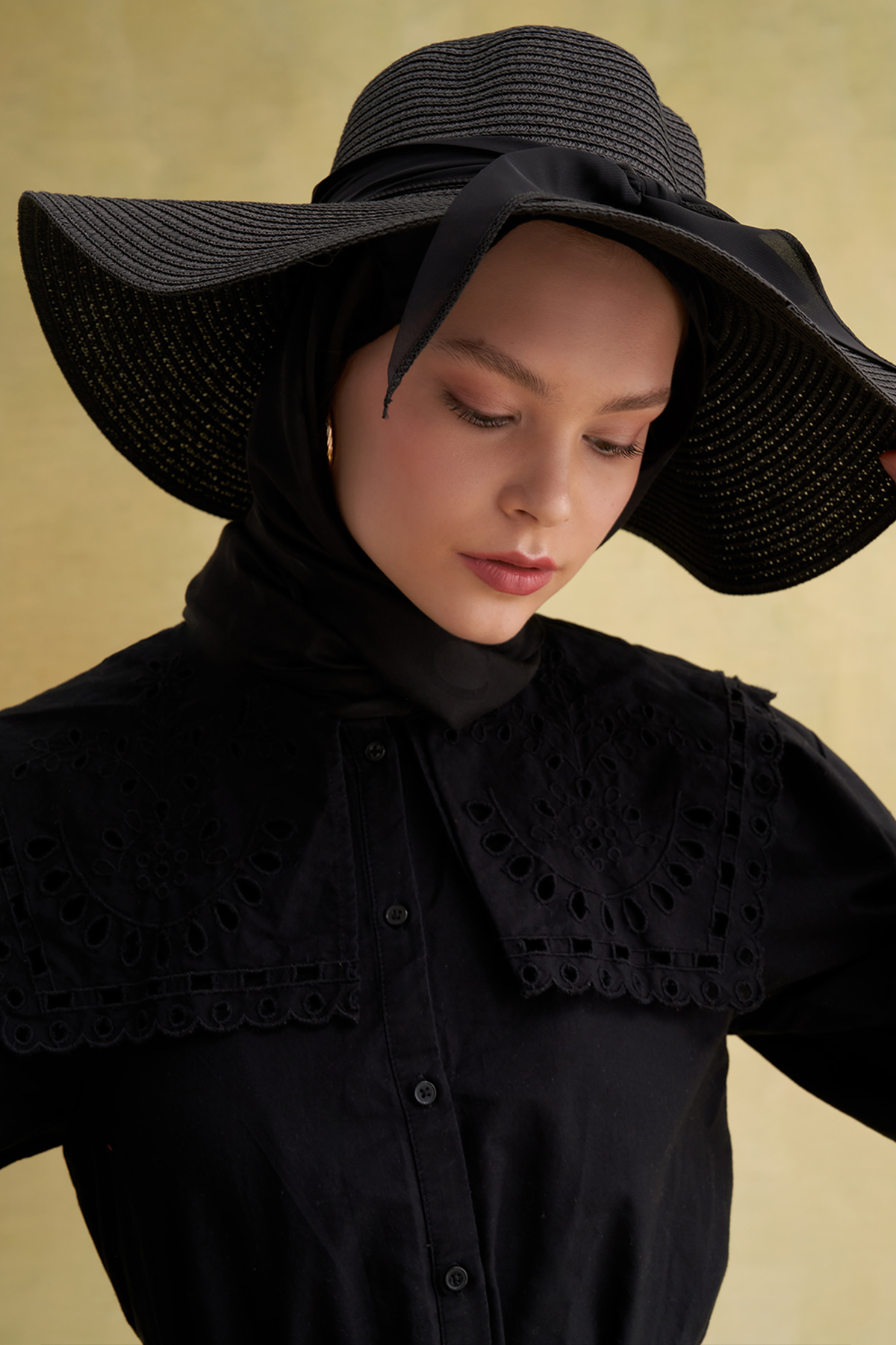 Kurdeleli Hasır Şapka Siyah