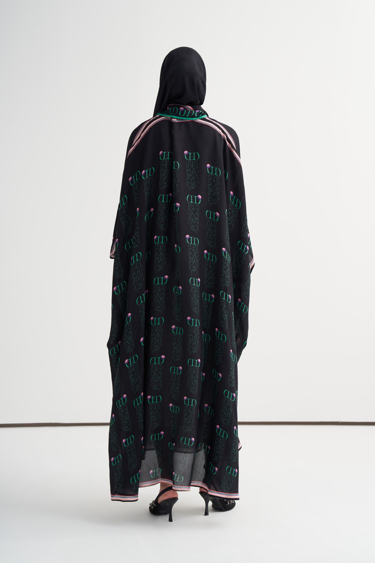 Elara Floş Kaftan Siyah