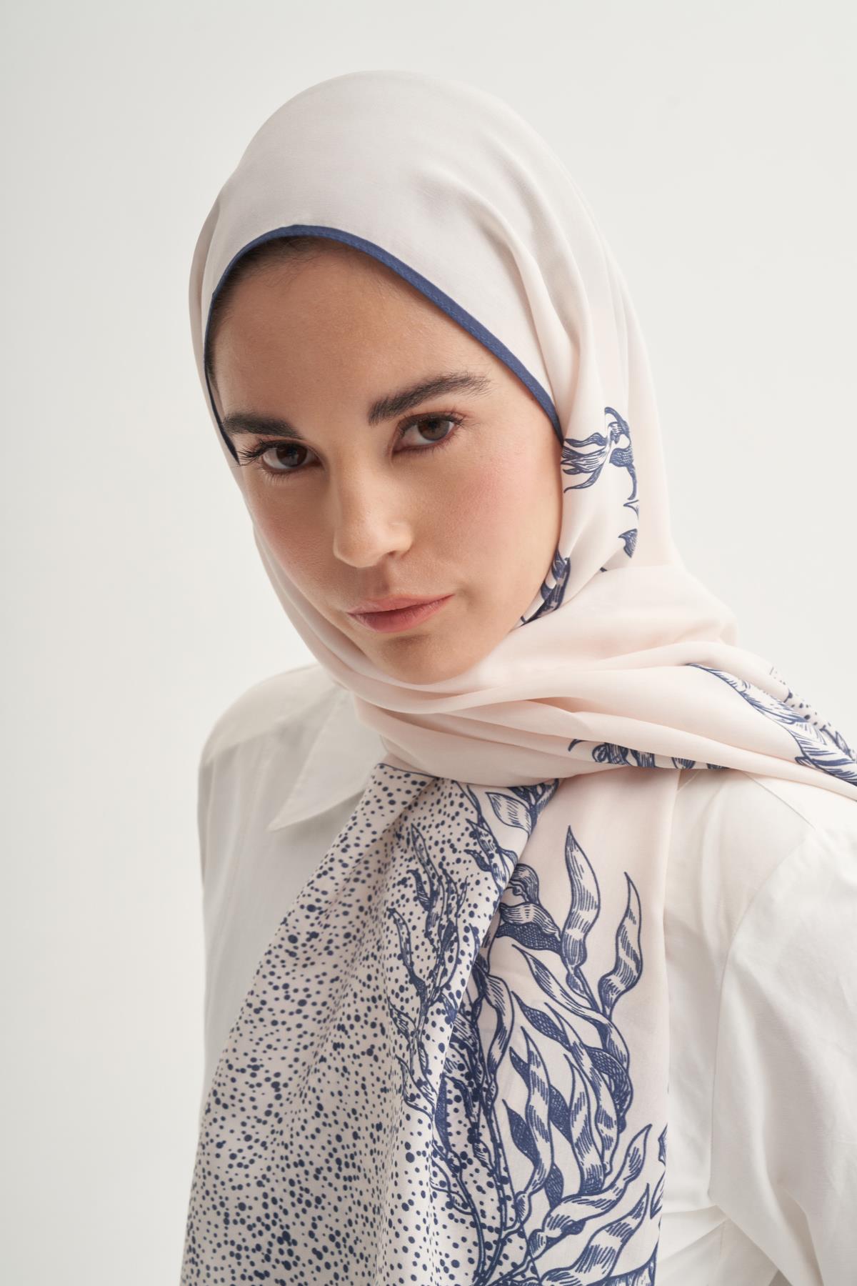 Navy Monogram Floş Şal Krem