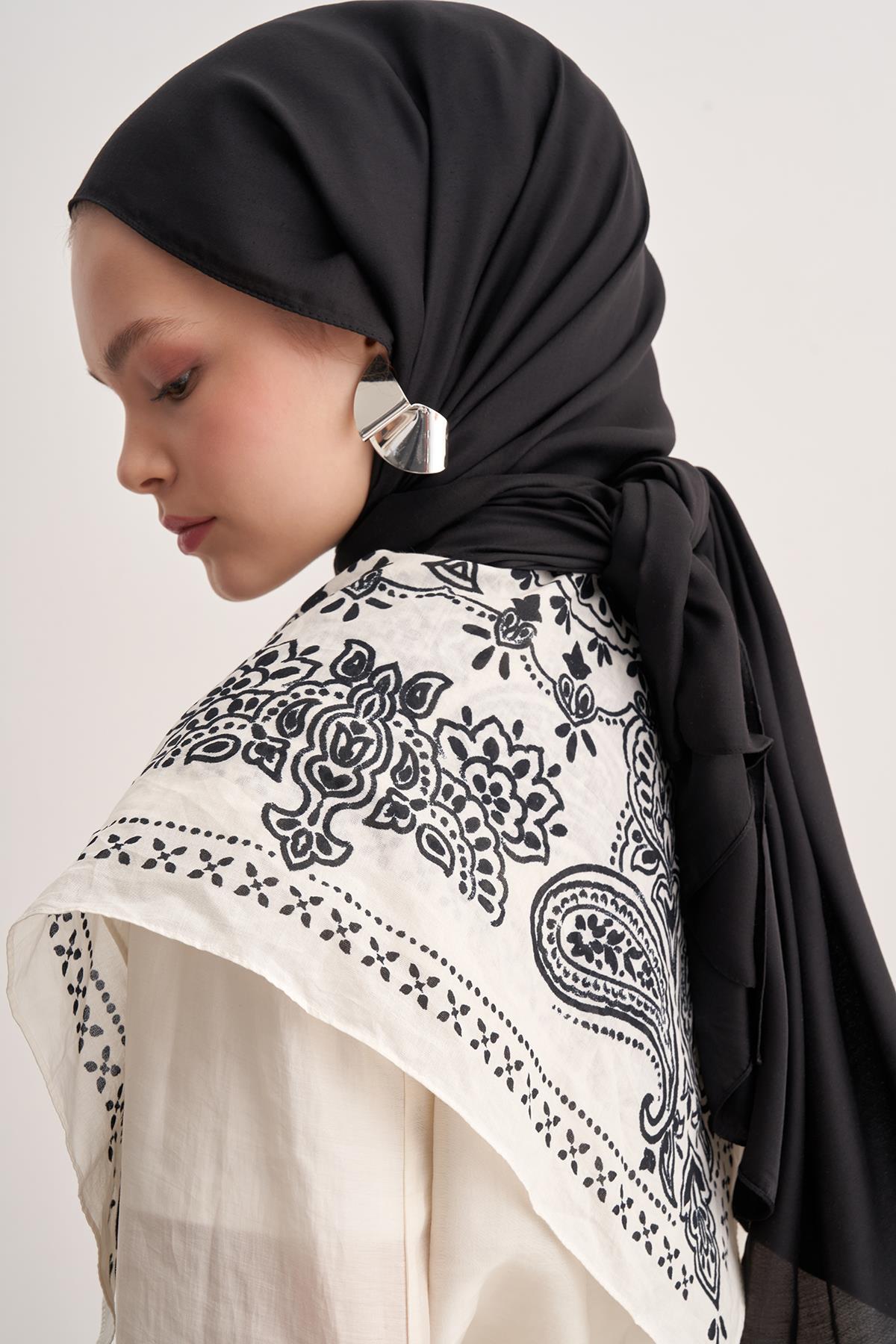 Şantuk Çift Taraflı İpekli Şal Siyah