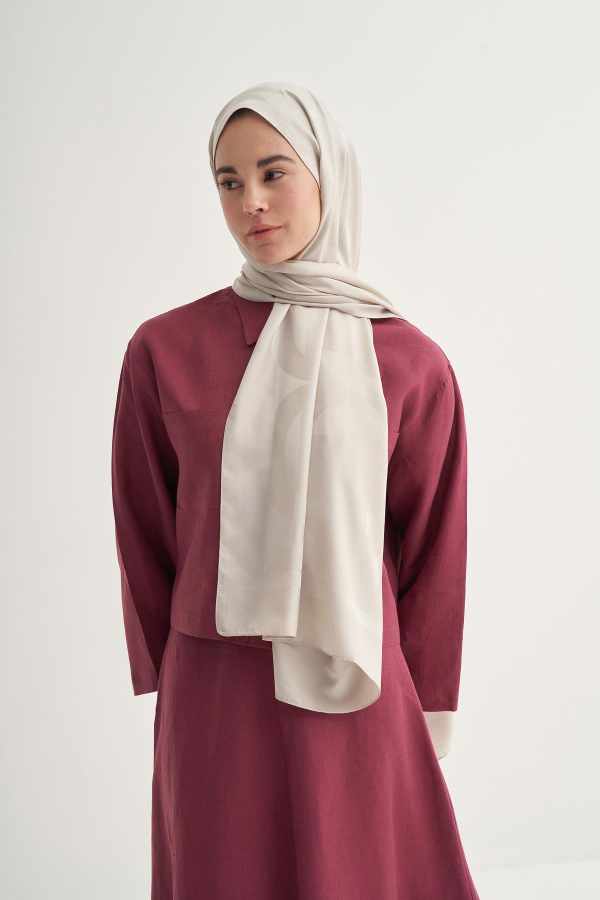 C Desen Monogram Pamuk İpek Şal Camel