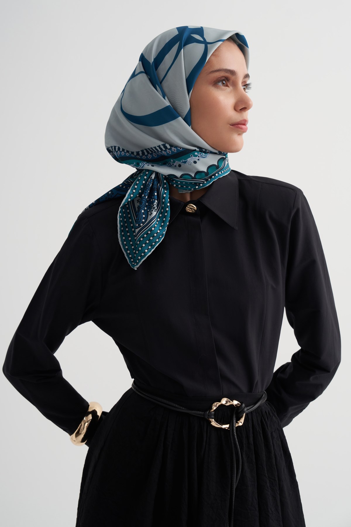 Legacy Mavi Twill Eşarp