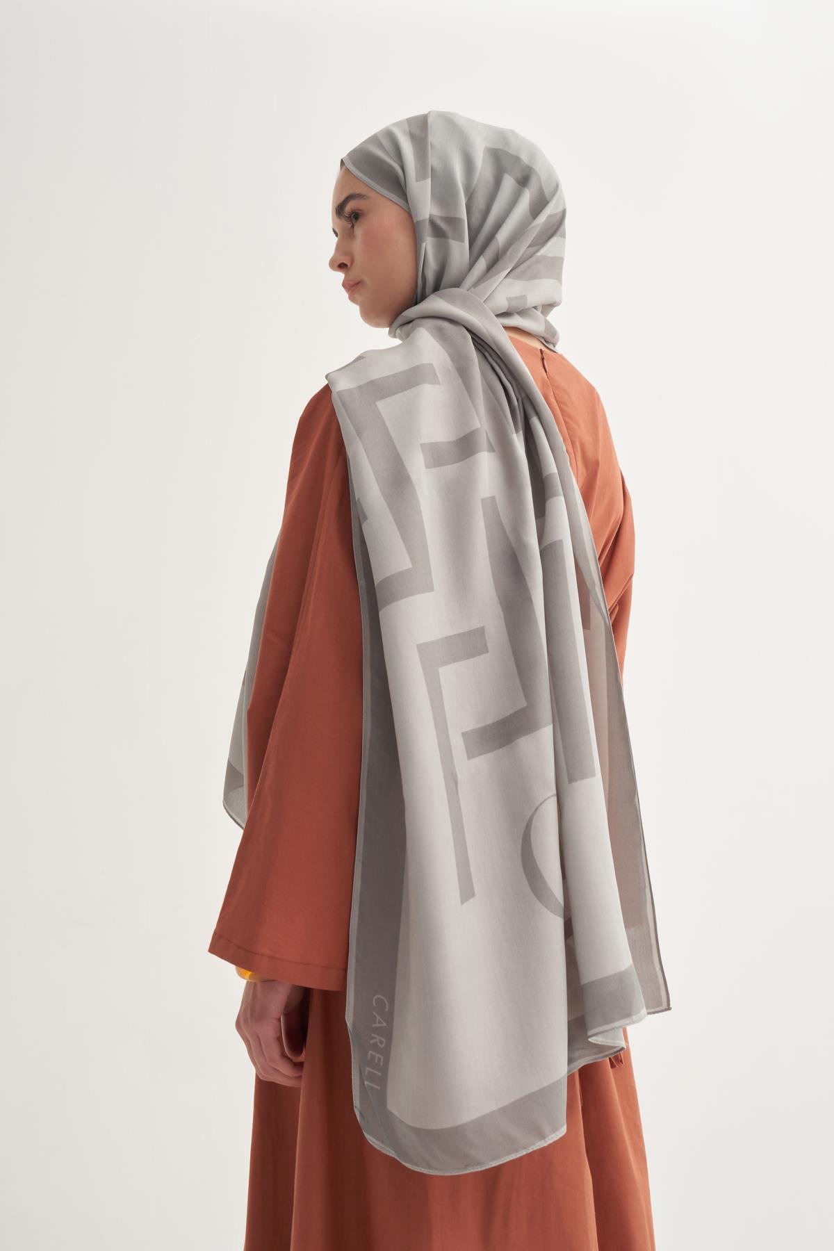 Glamour Monogram Floş Şal Gri