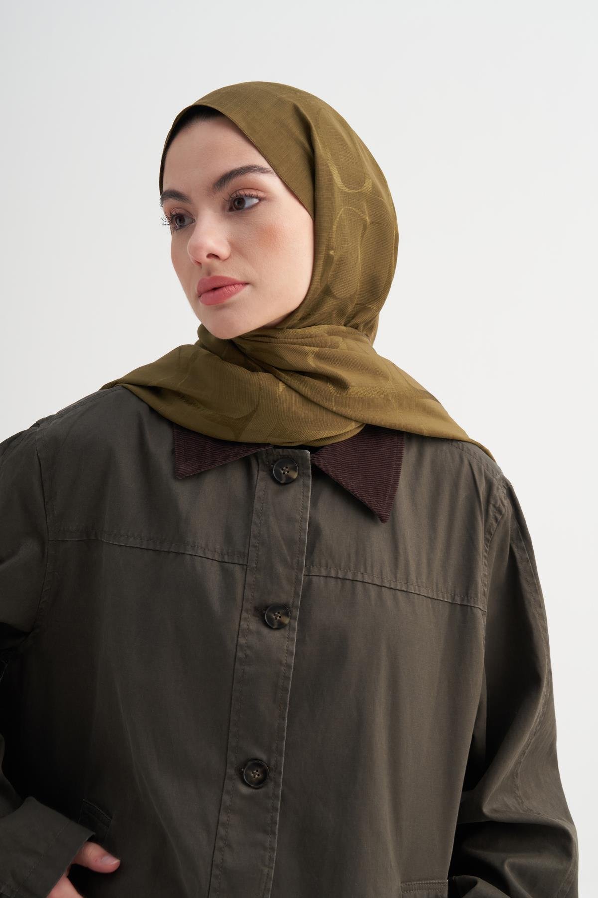 Monogram Desen Rina Floş Jakar Şal Ceviz