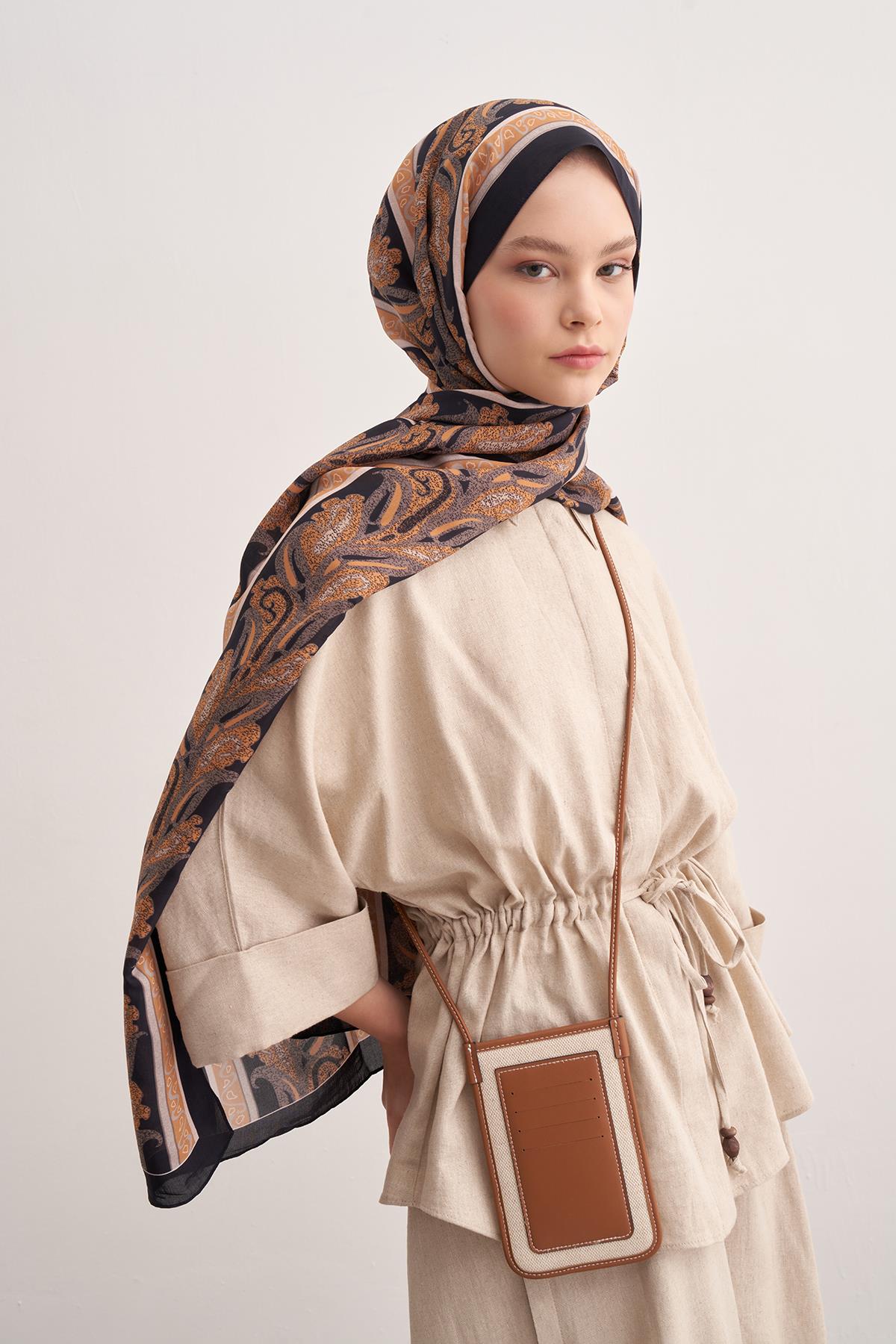 Glow Gold Vela Floş Şal