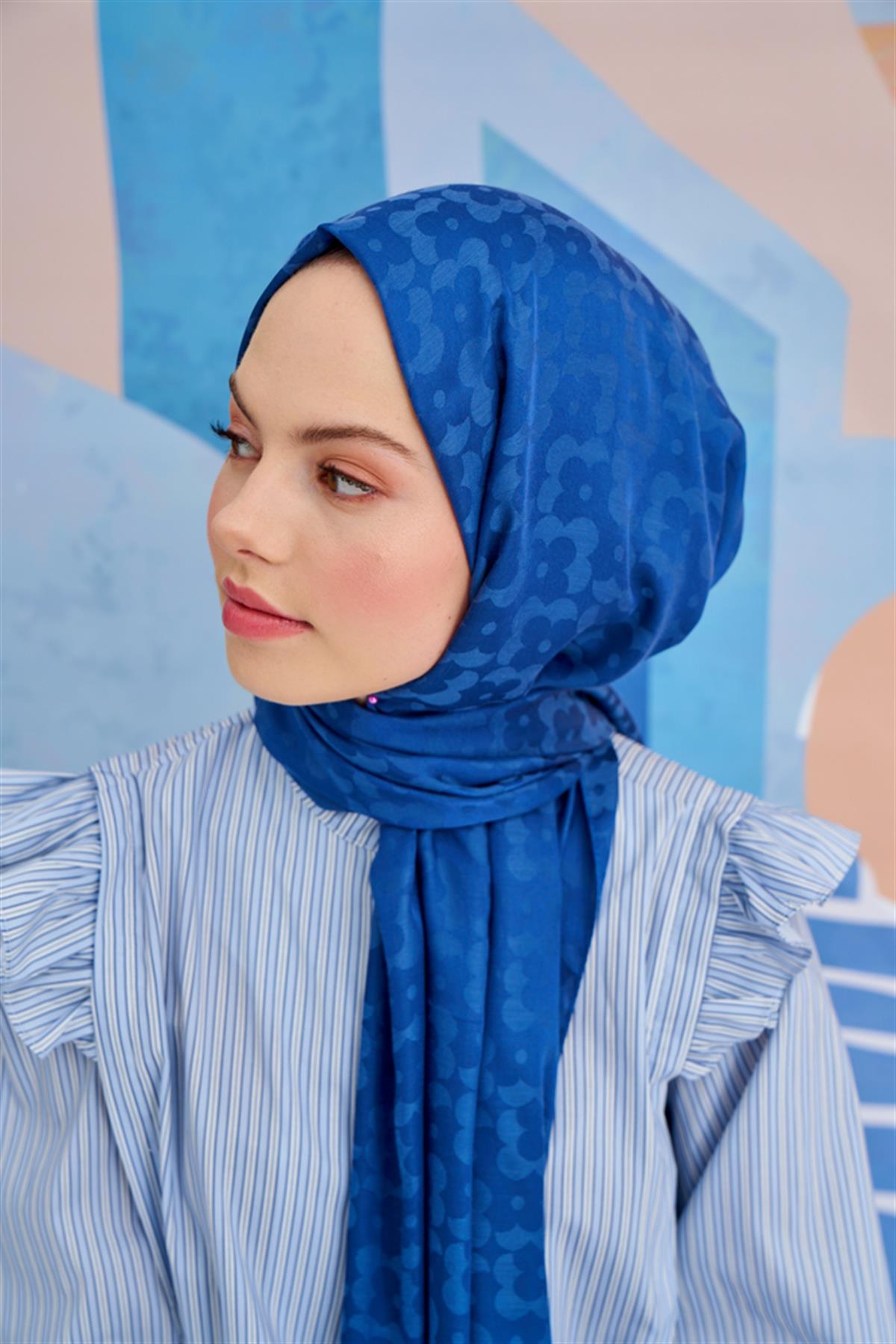 Çiçek Desen Jakar İtalyan İpekli Şal İndigo