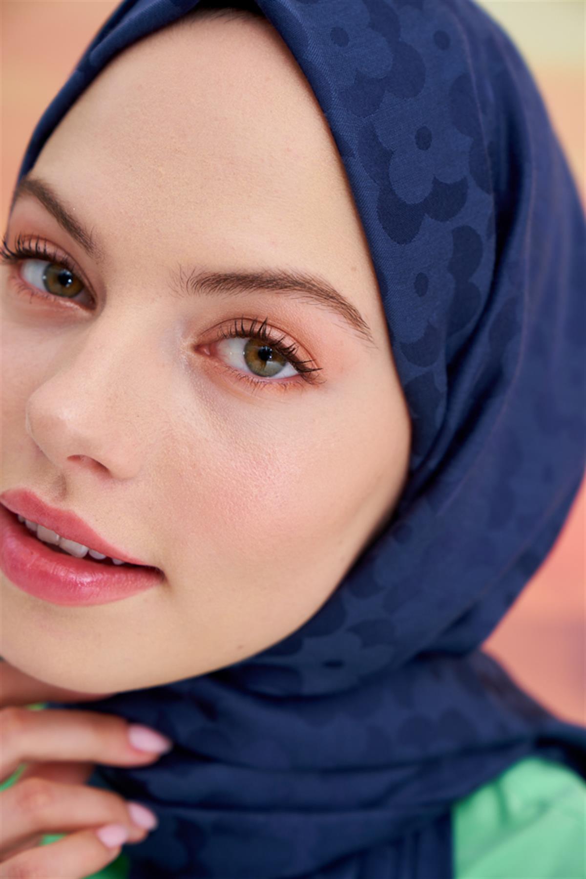 Çiçek Desen Jakar İtalyan İpekli Şal Lacivert