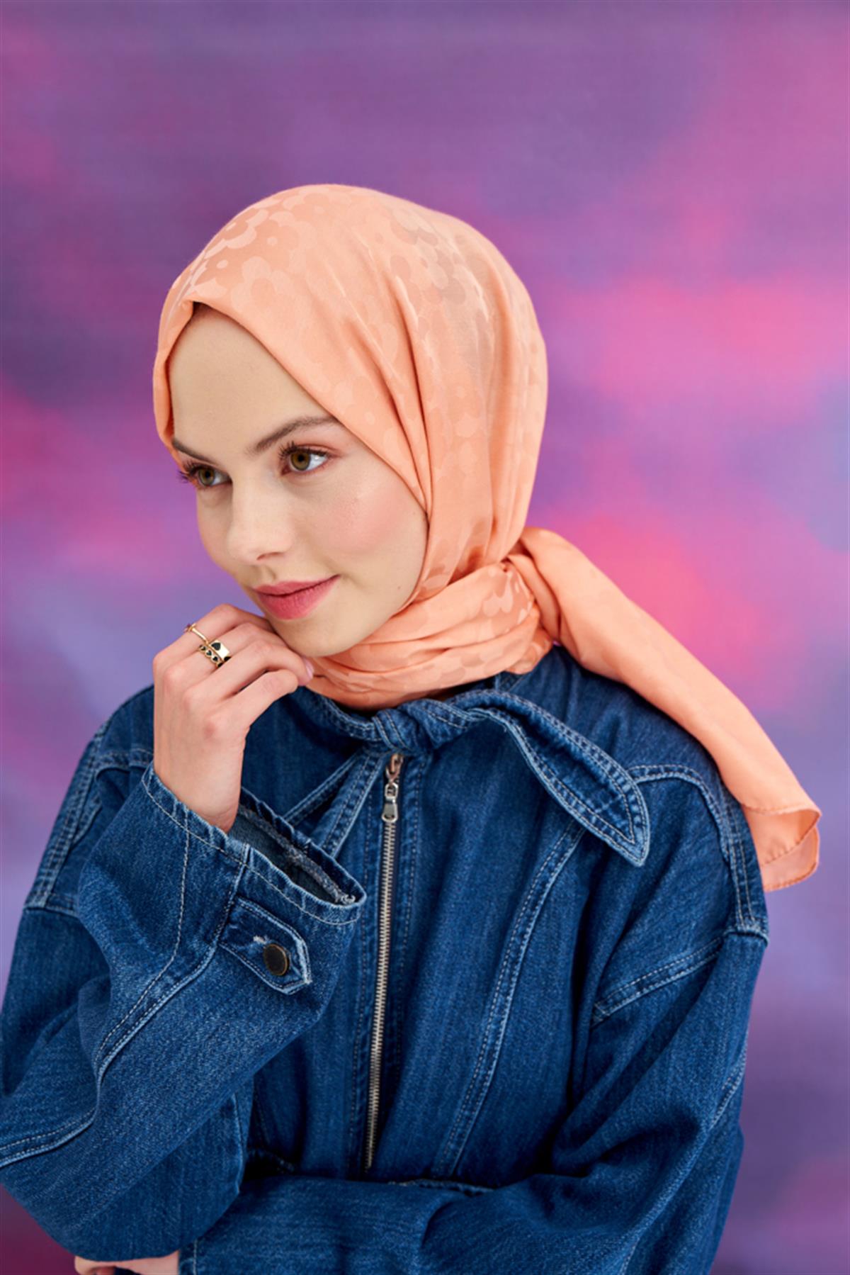 Çiçek Desen Jakar İtalyan İpekli Şal Somon